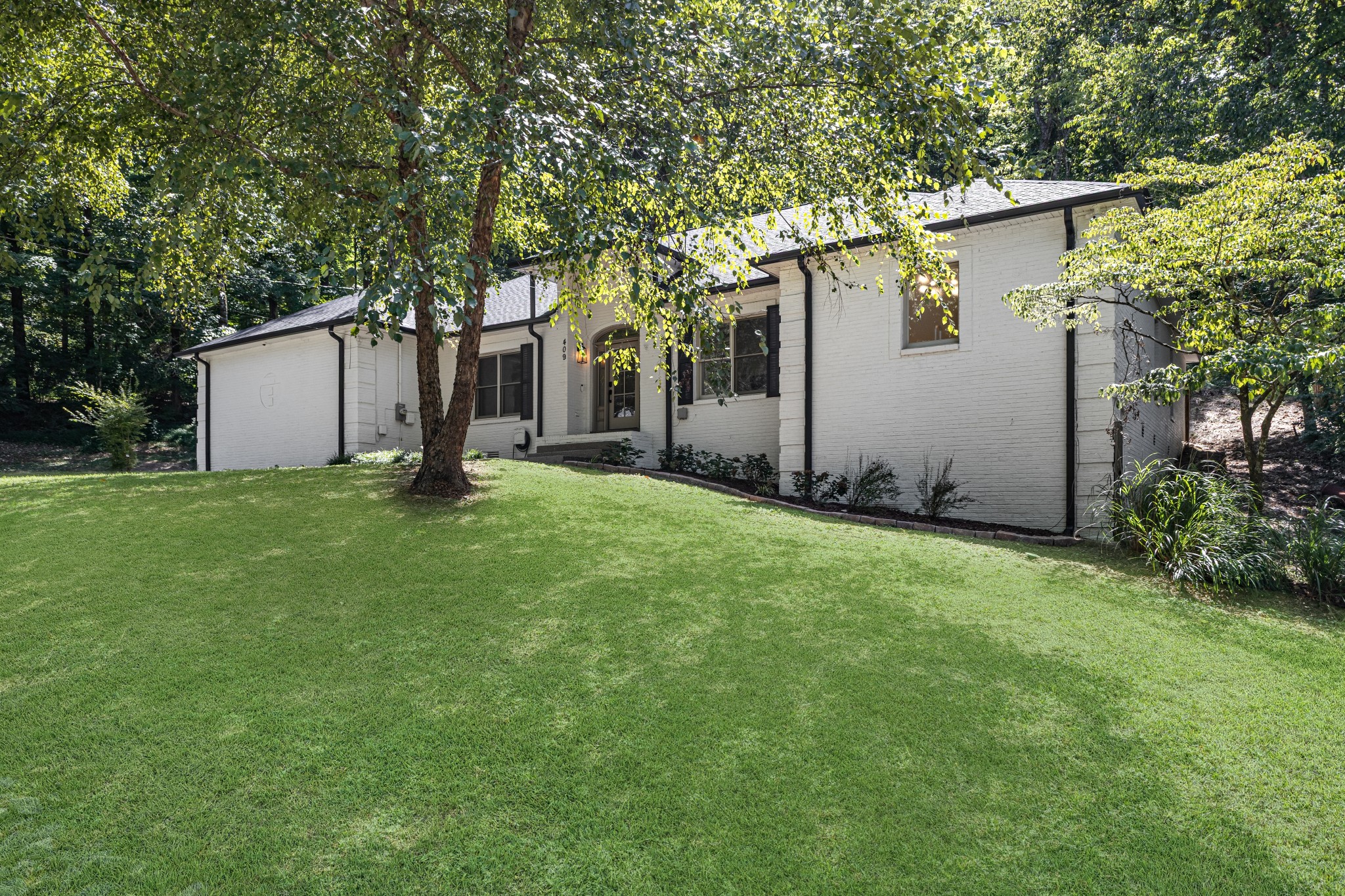 409 Wayside Ct