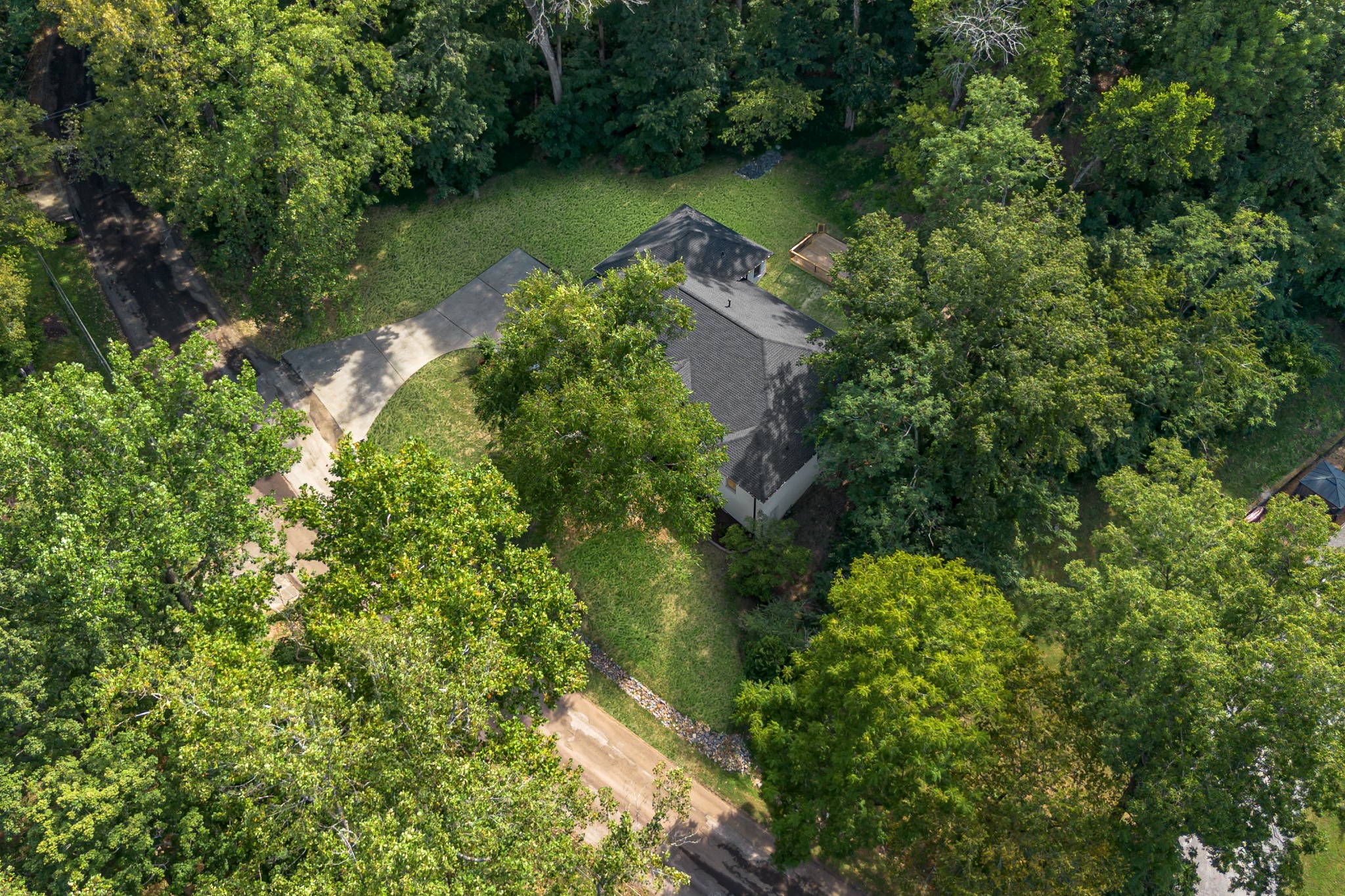 409 Wayside Ct