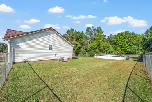 2894 Sweethome Rd