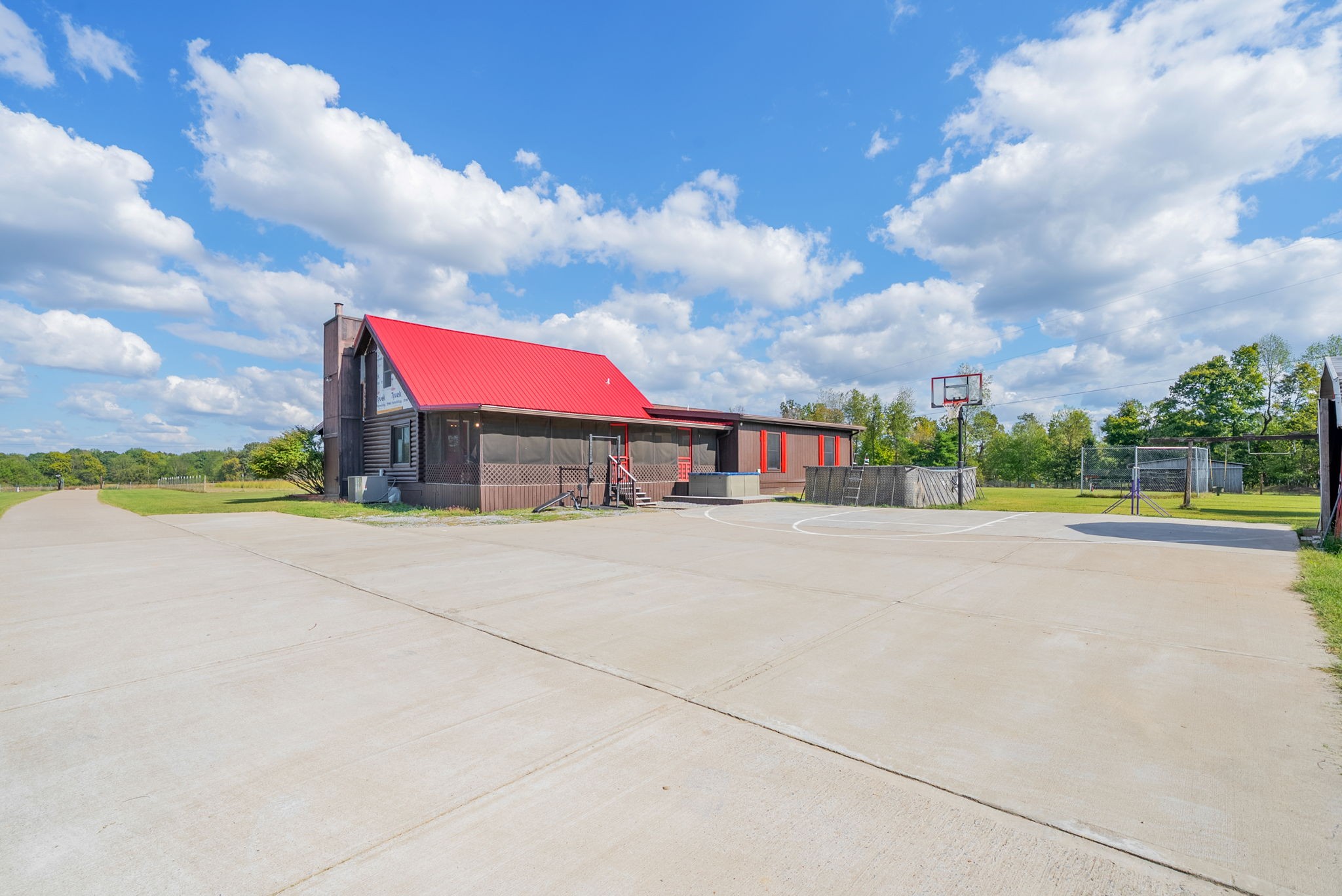 3501 Ridge Rd