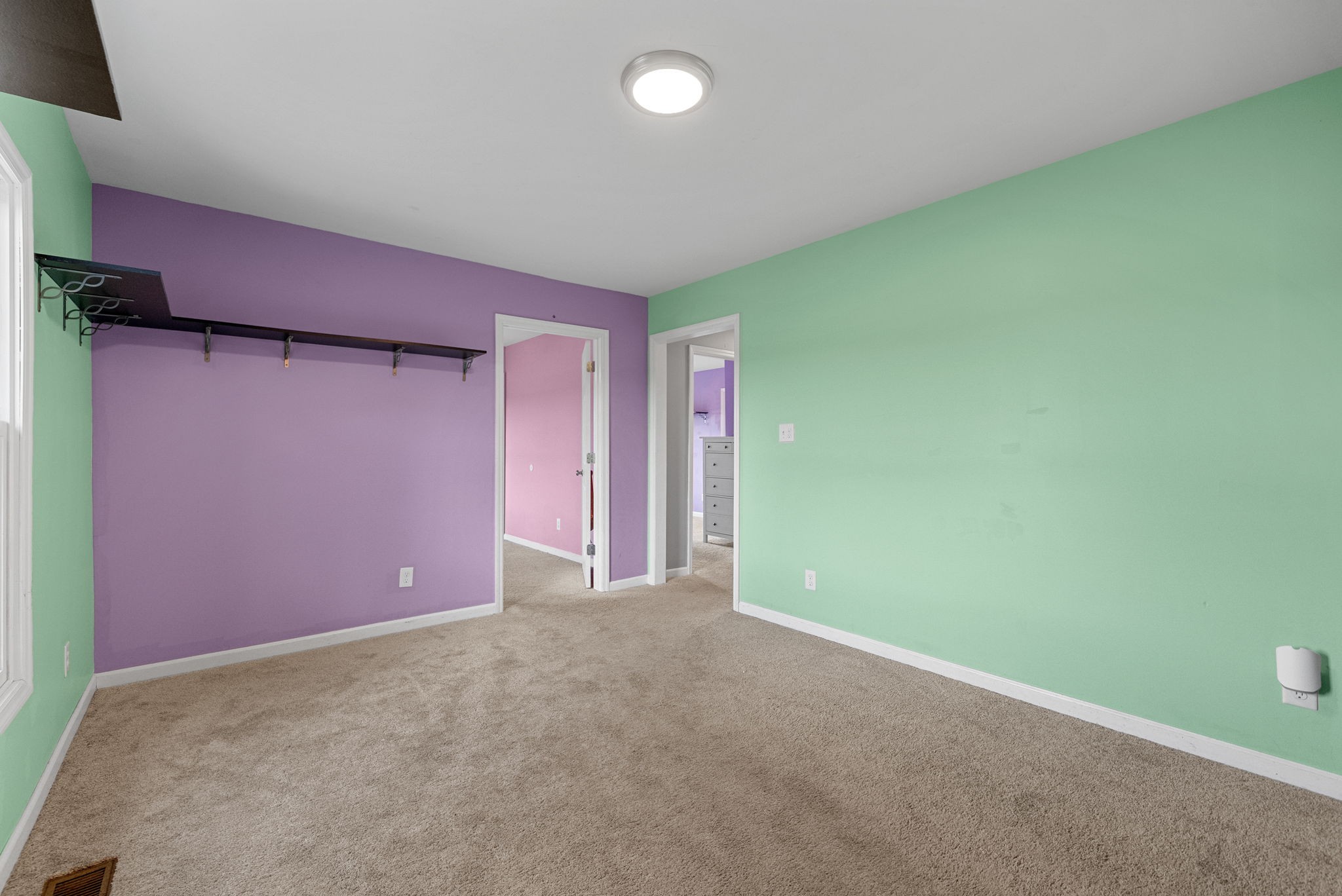 3501 Ridge Rd