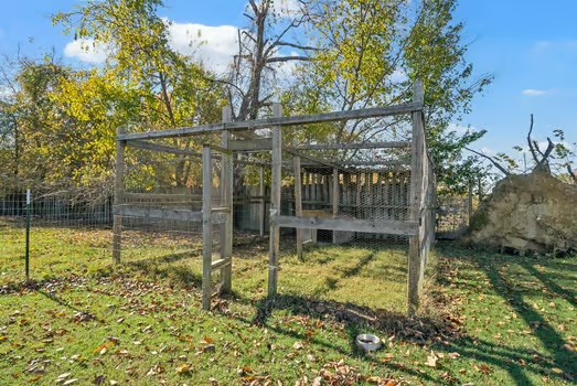 3501 Ridge Rd