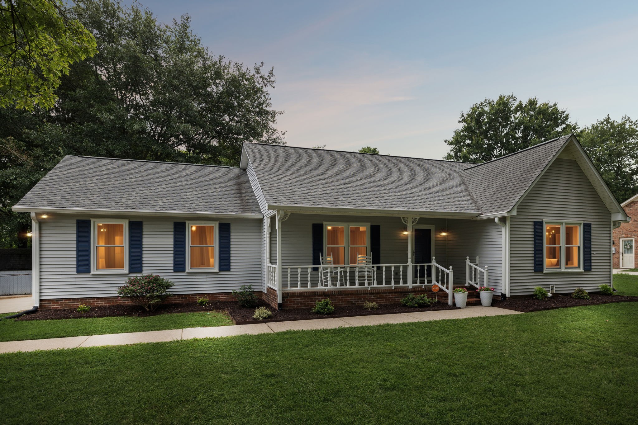 102 Sundown Dr