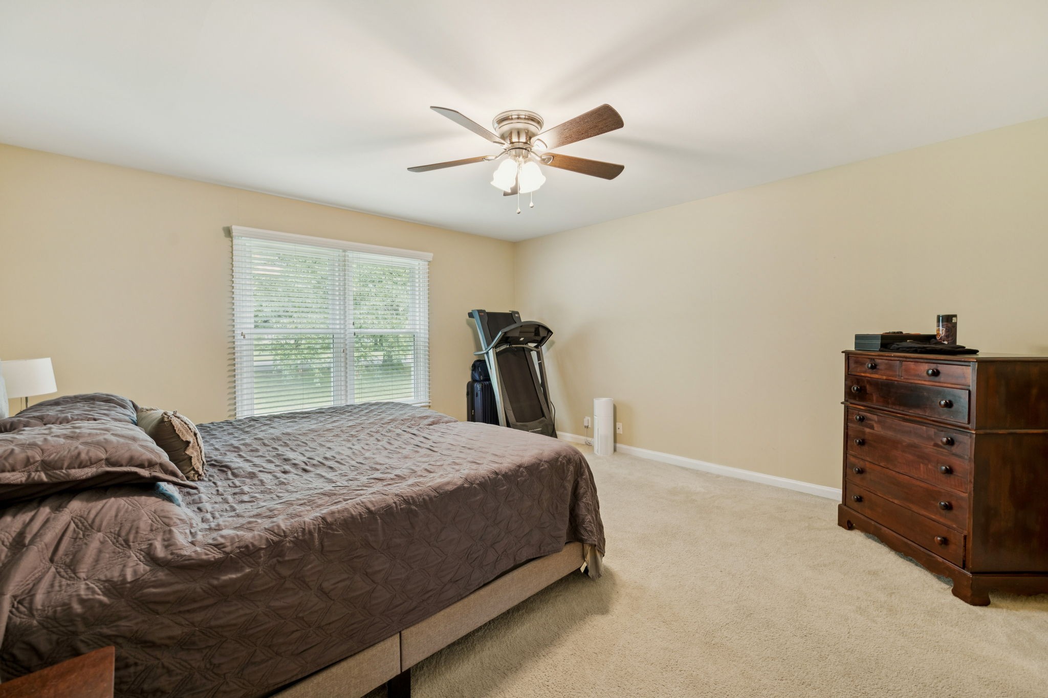102 Sundown Dr
