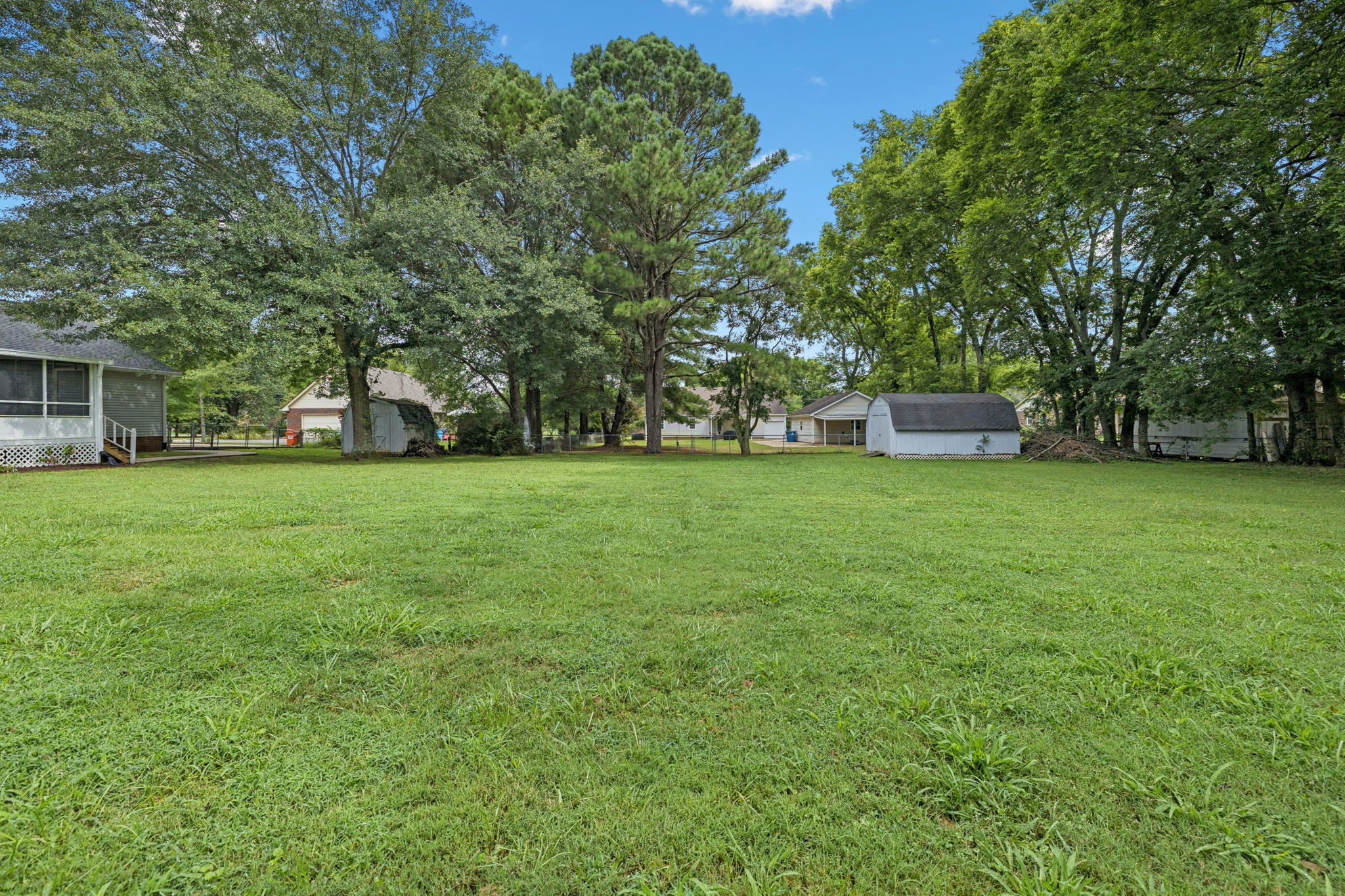 102 Sundown Dr