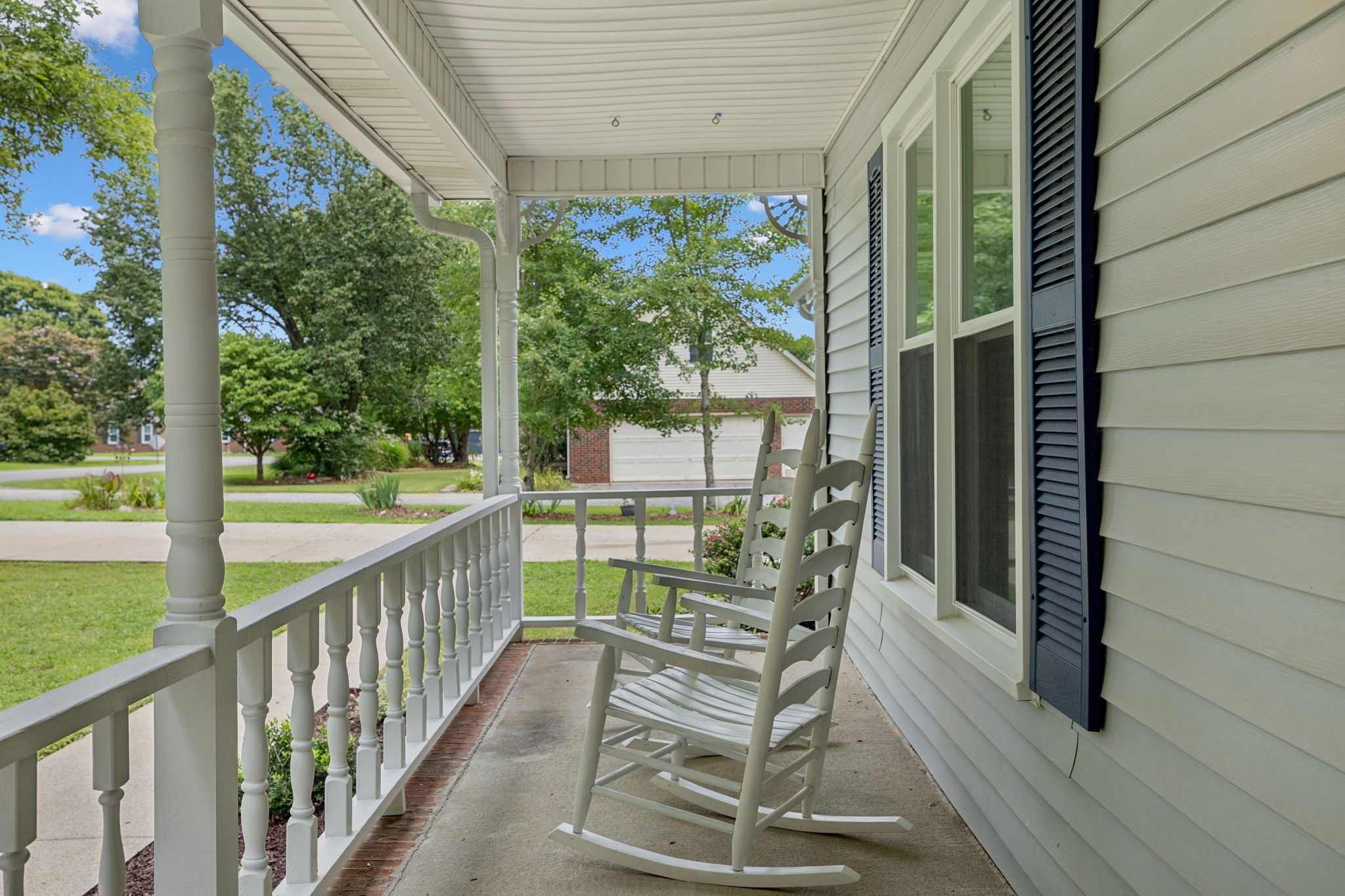 102 Sundown Dr