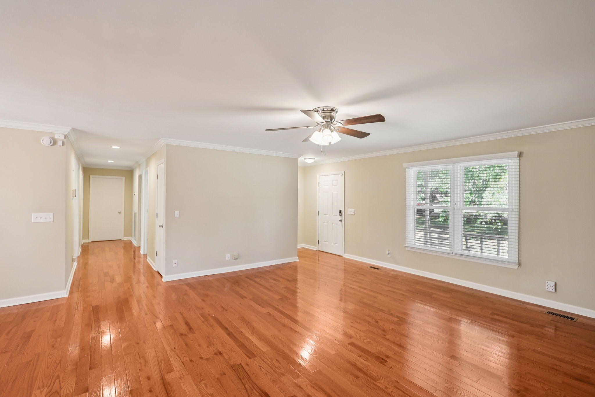 102 Sundown Dr