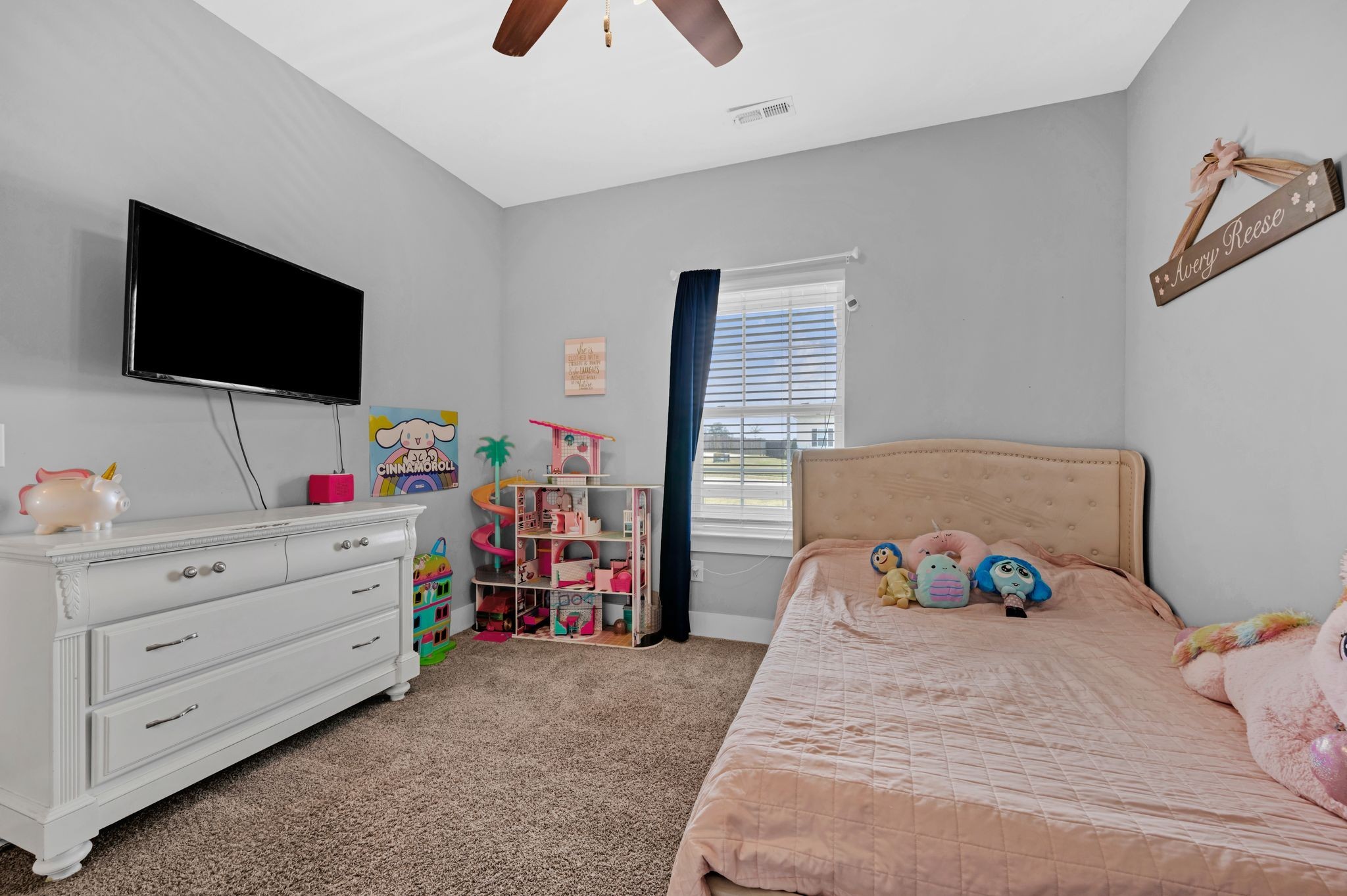 1021 Tulip Dr