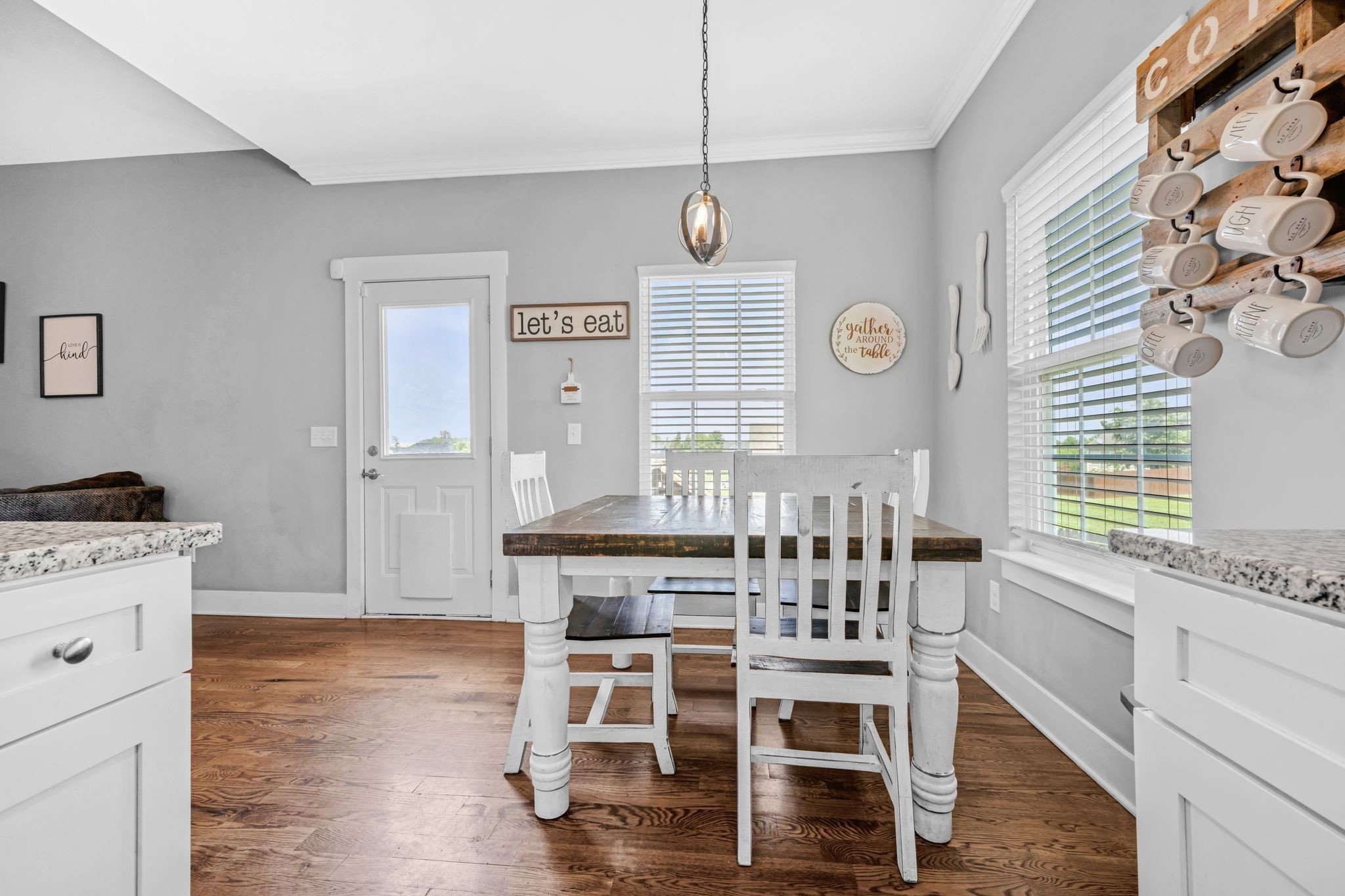 1021 Tulip Dr
