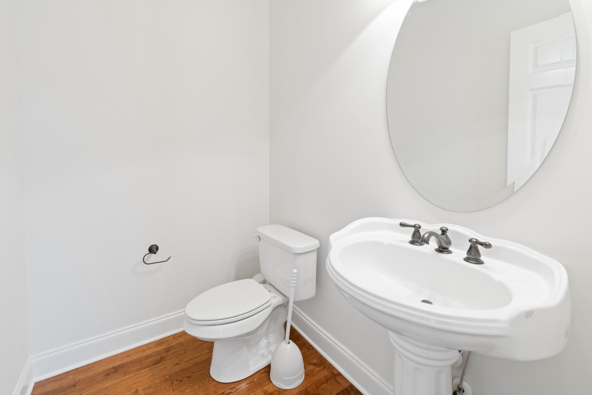 1428 Burnside Dr