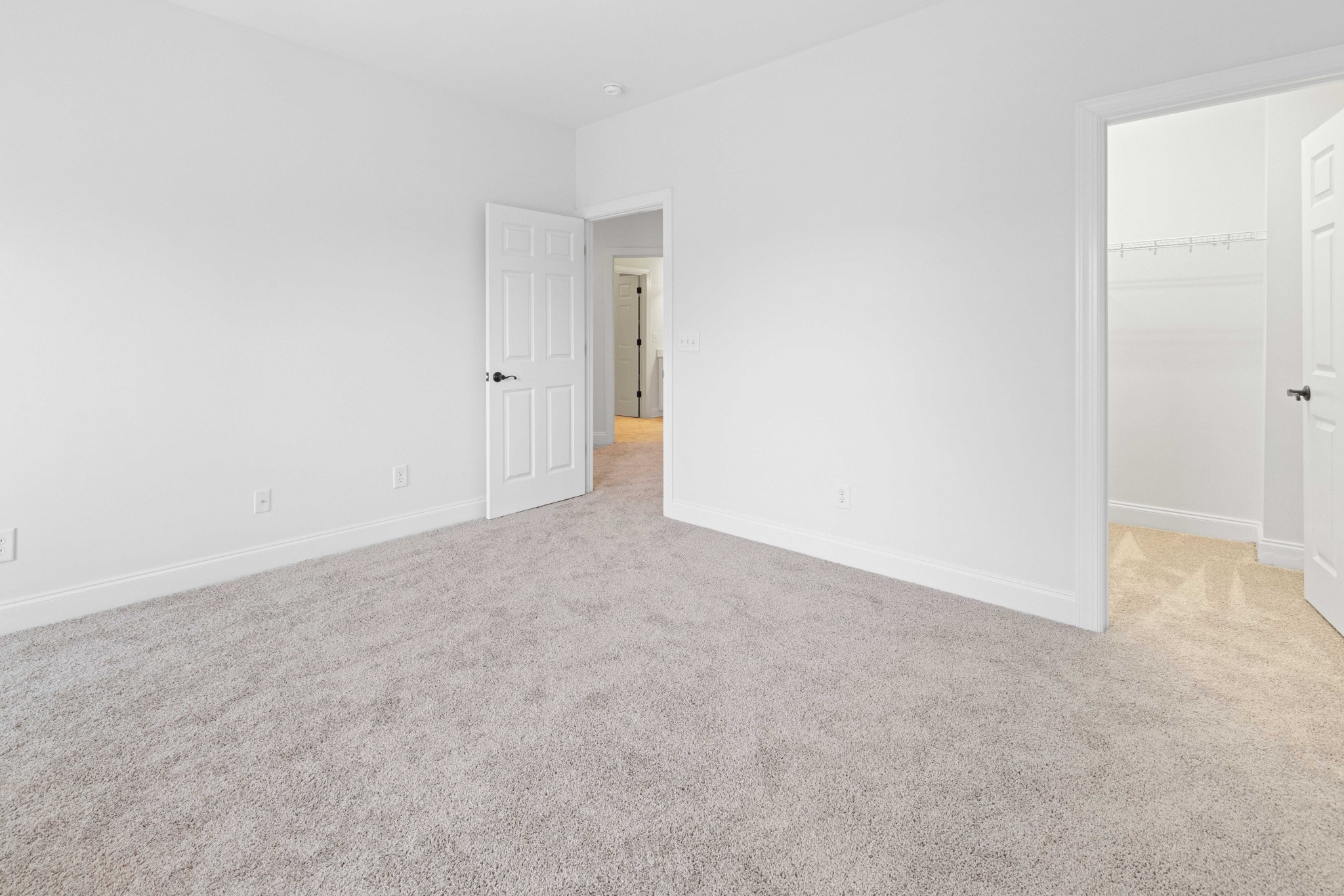 1428 Burnside Dr