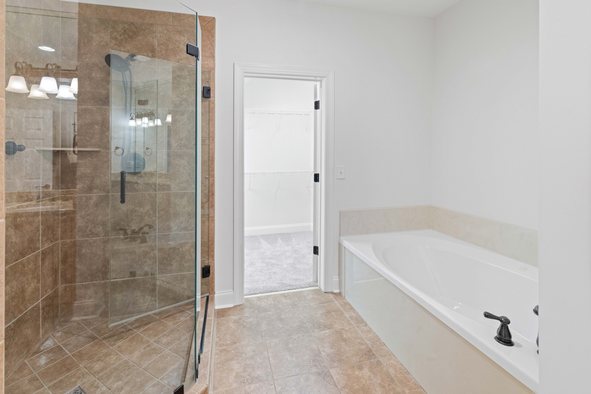 1428 Burnside Dr