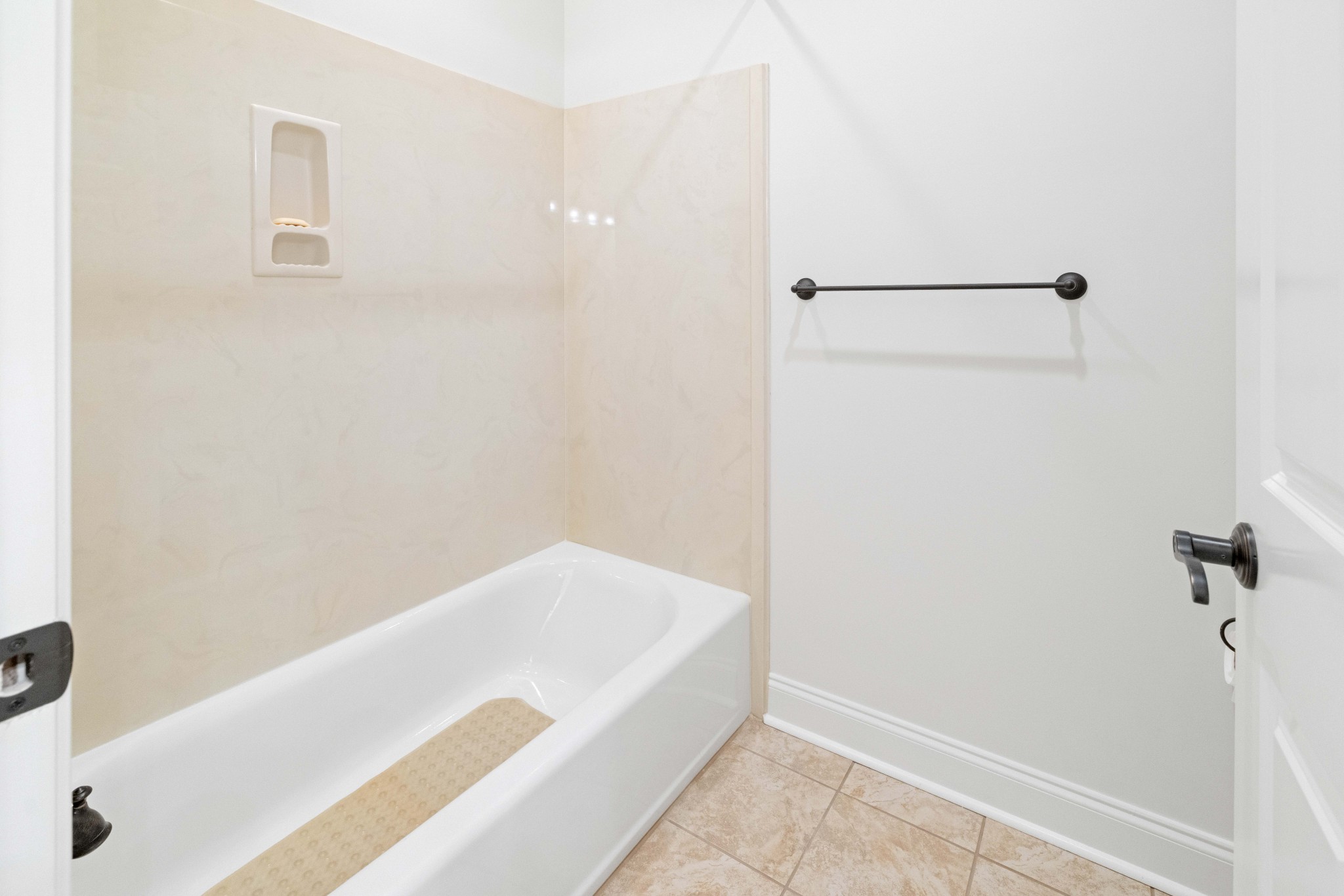 1428 Burnside Dr