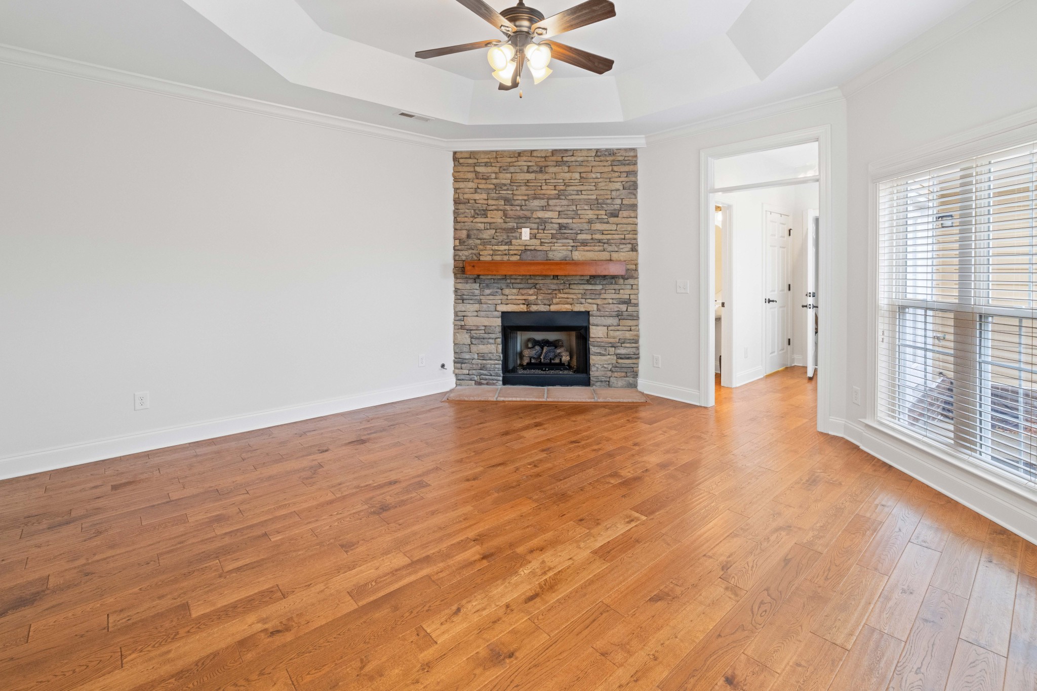 1428 Burnside Dr