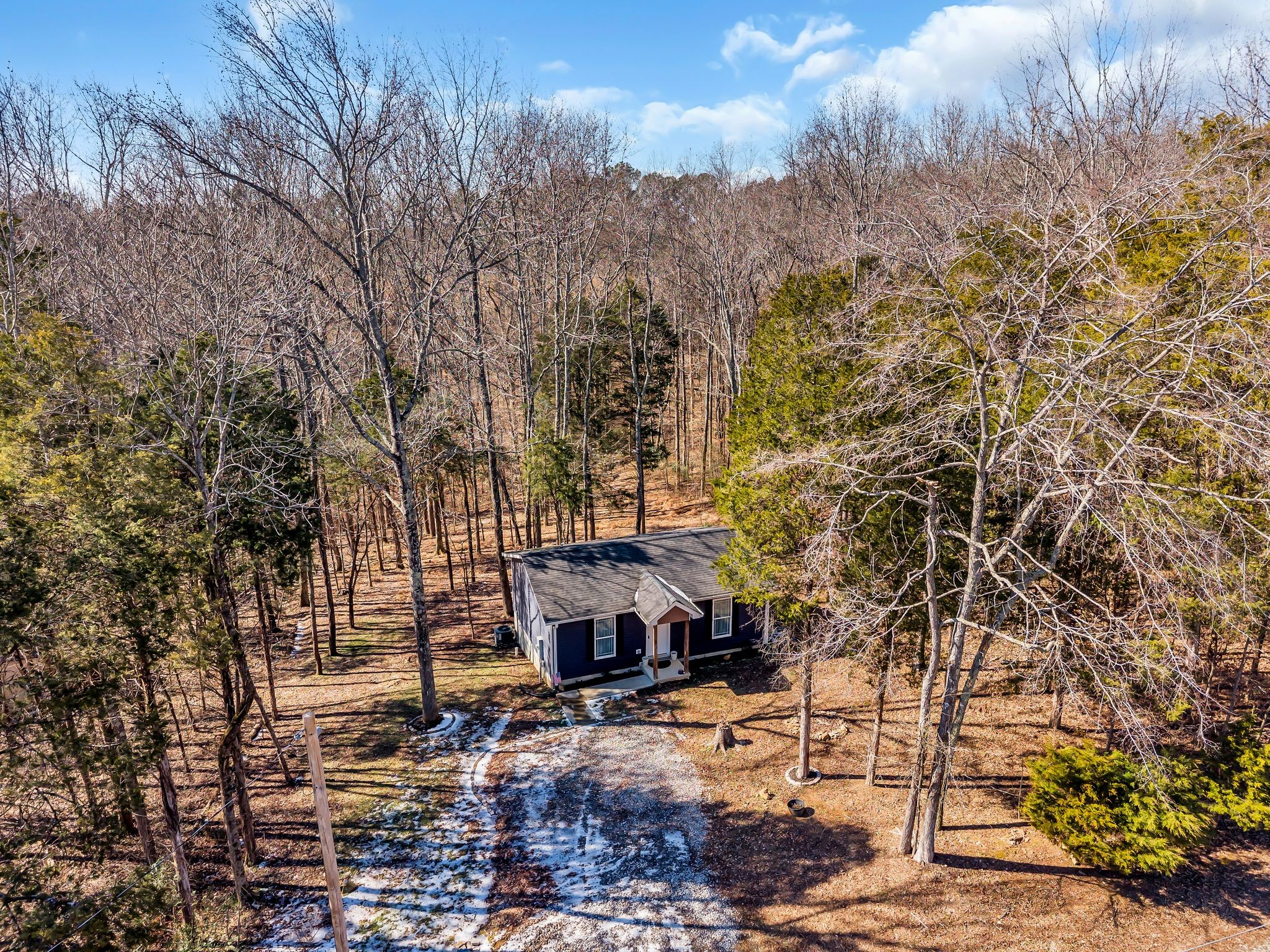 1055 William Glen Rd