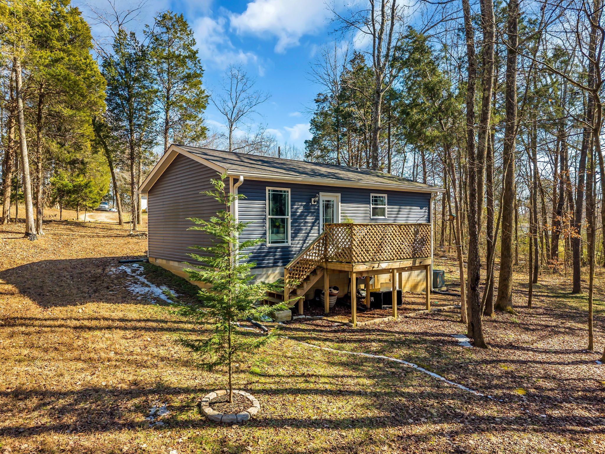 1055 William Glen Rd