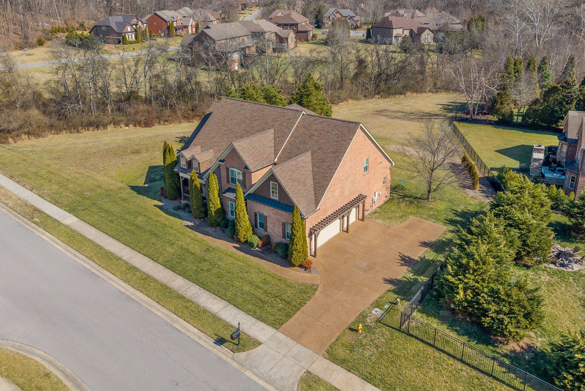 5004 Montelena Dr