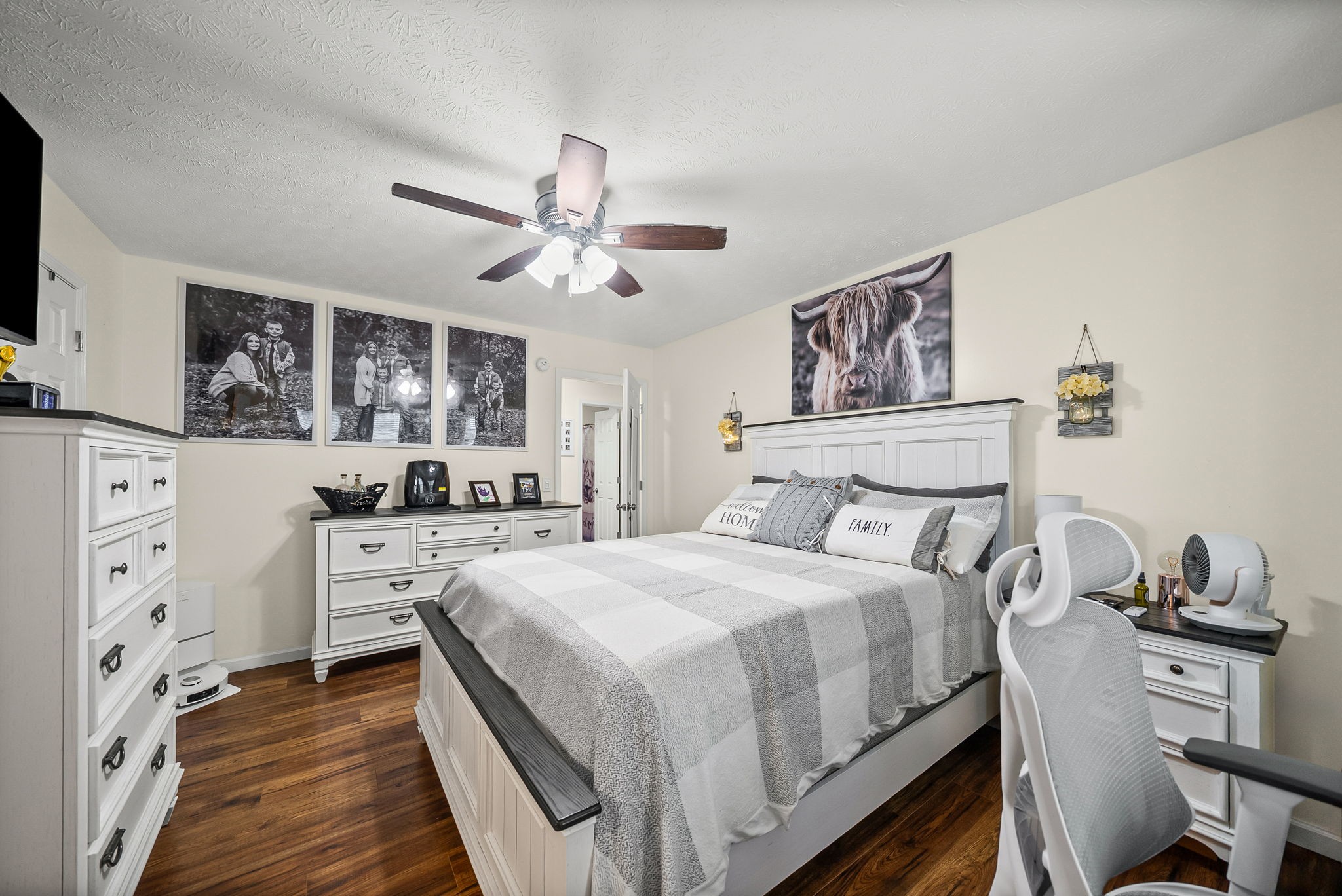 1140 Peter Pond Rd