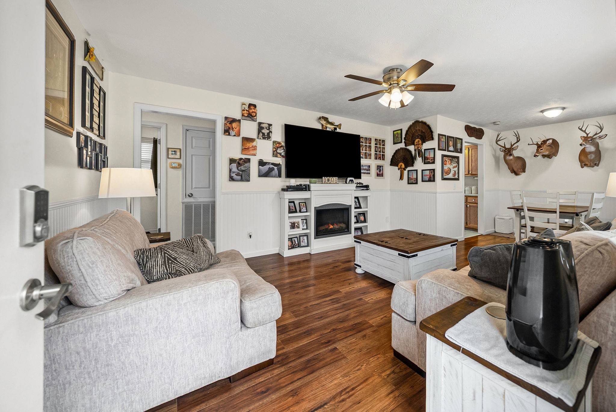 1140 Peter Pond Rd