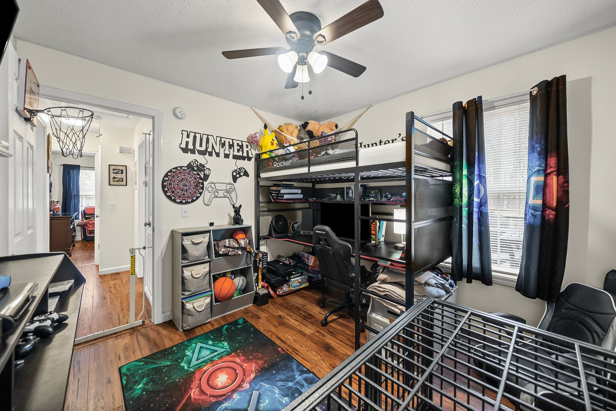 1140 Peter Pond Rd