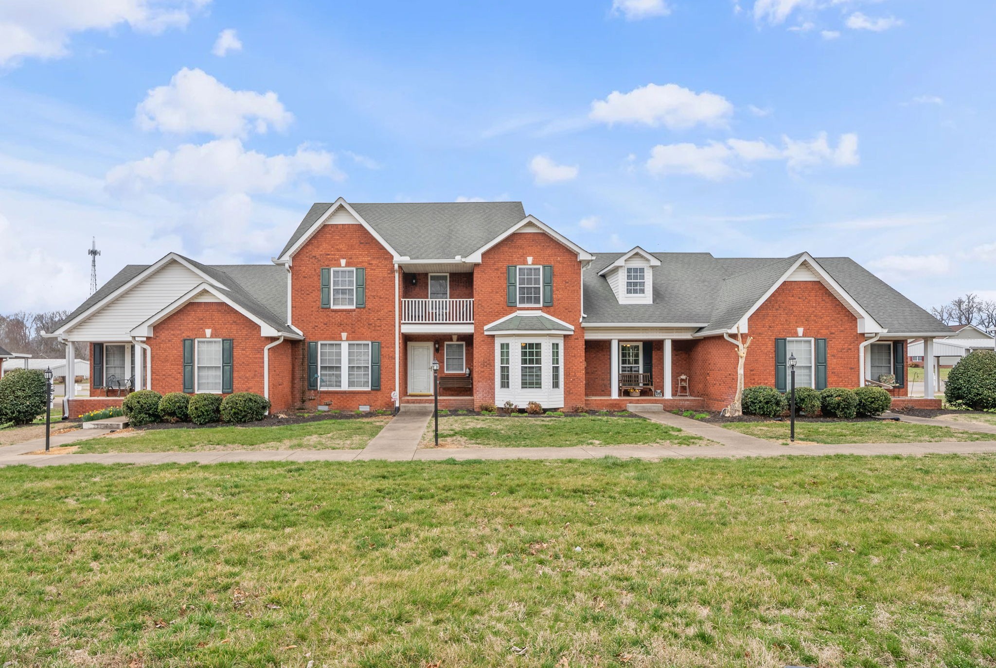 207 Bailey Ln Unit: 102