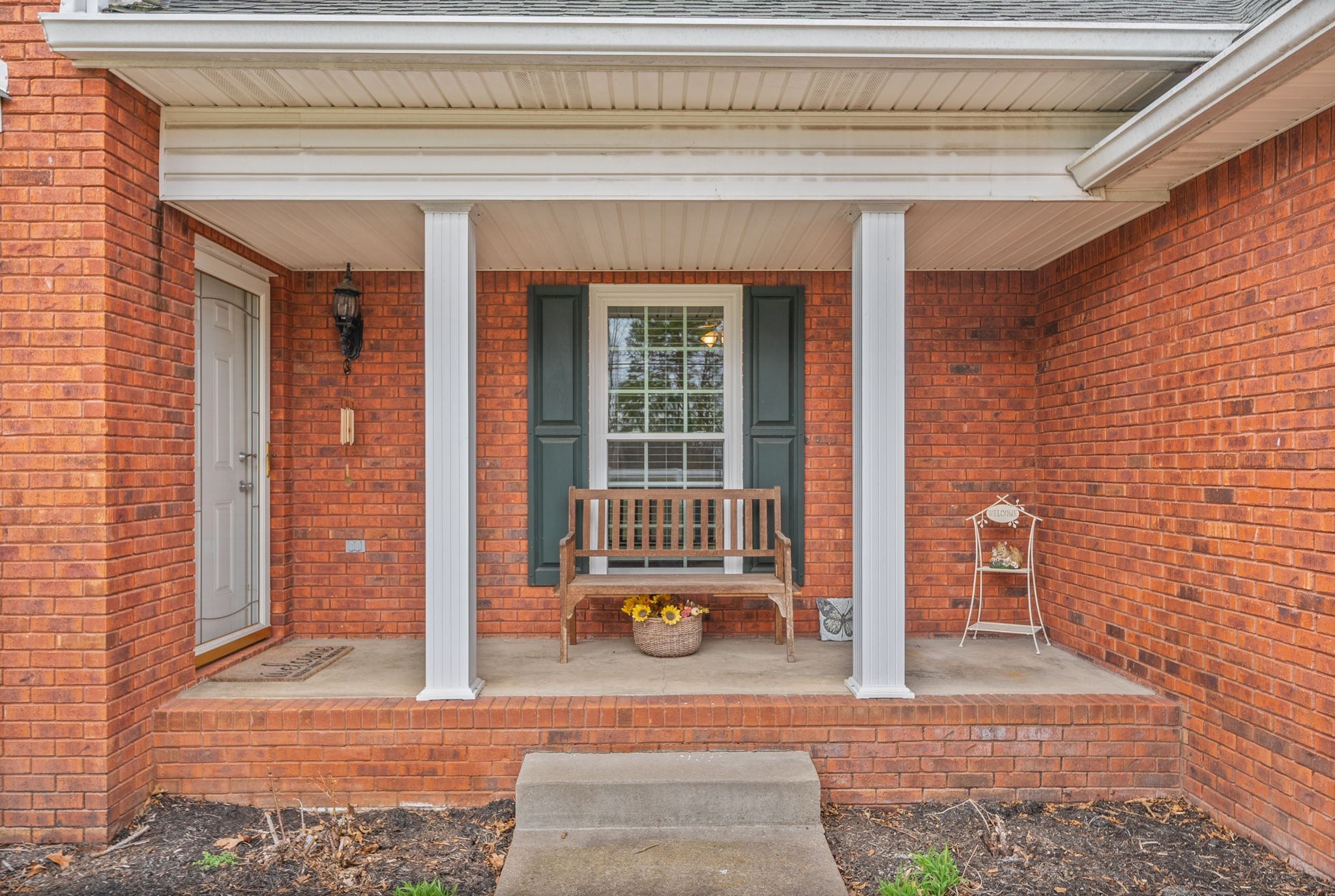 207 Bailey Ln Unit: 102
