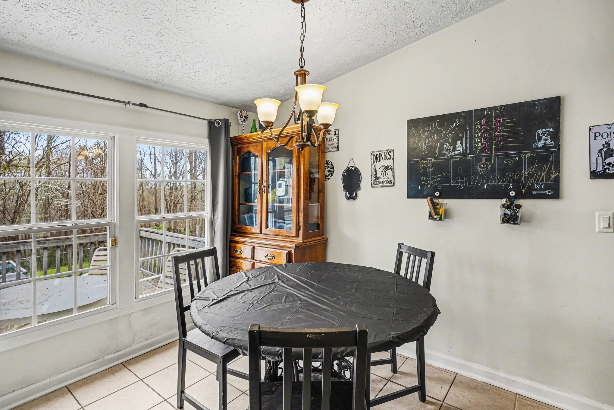 1527 Cheatham Dam Rd