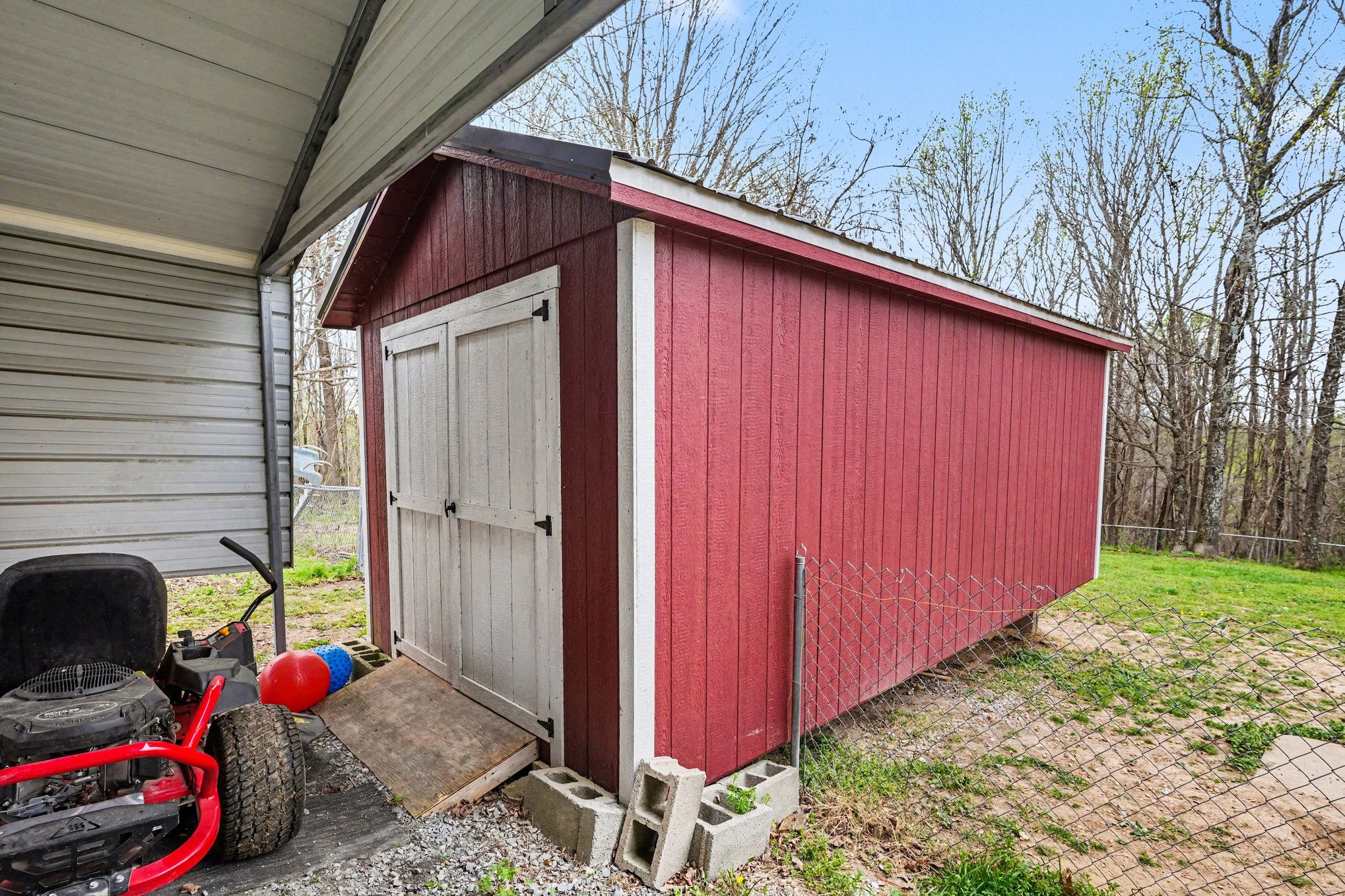 1527 Cheatham Dam Rd