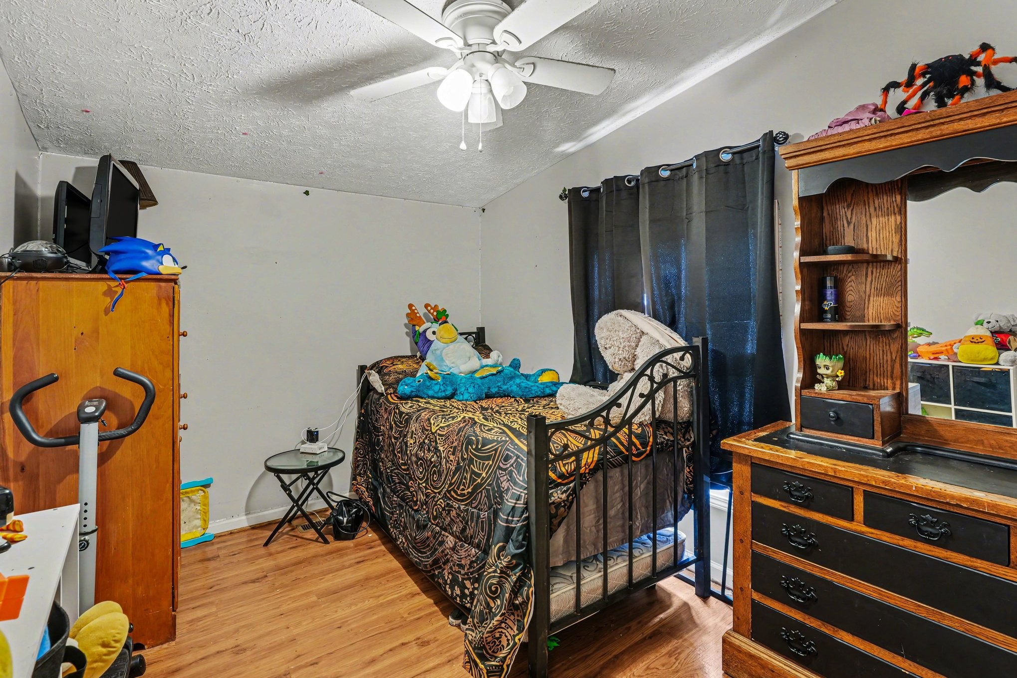 1527 Cheatham Dam Rd