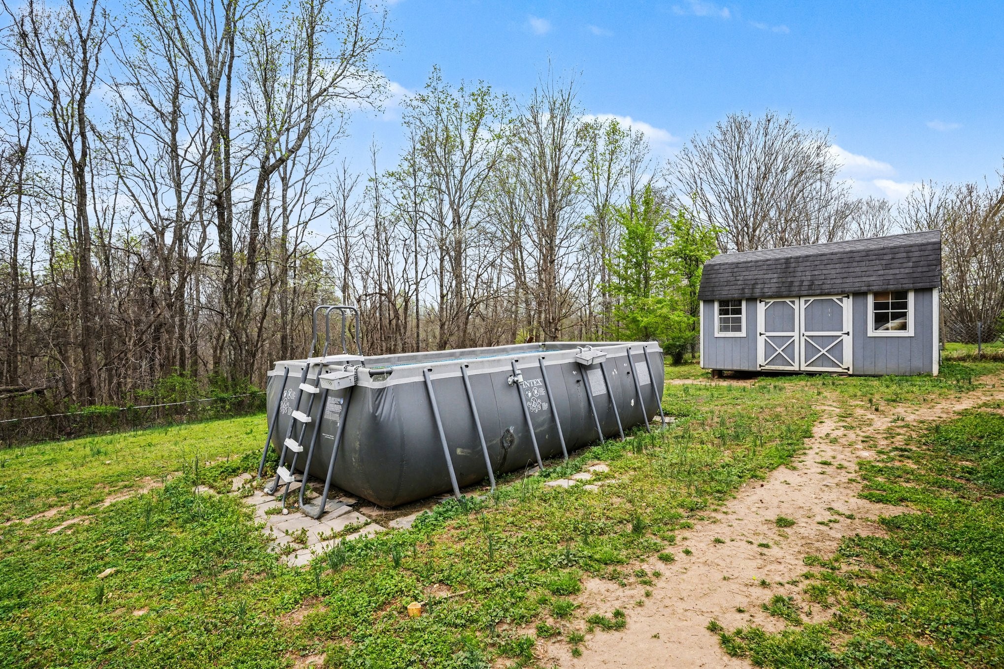 1527 Cheatham Dam Rd