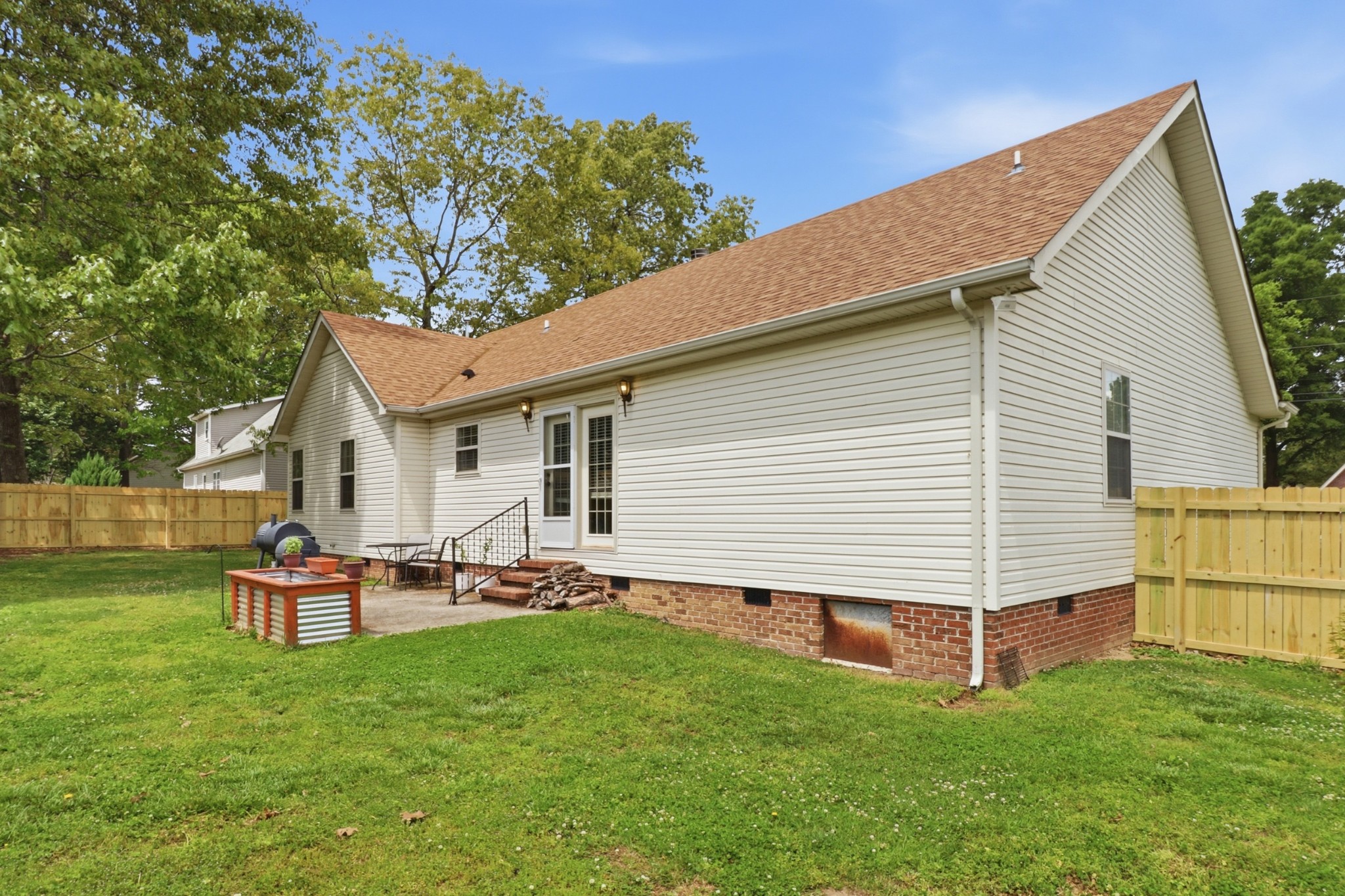 120 Jennings Cir