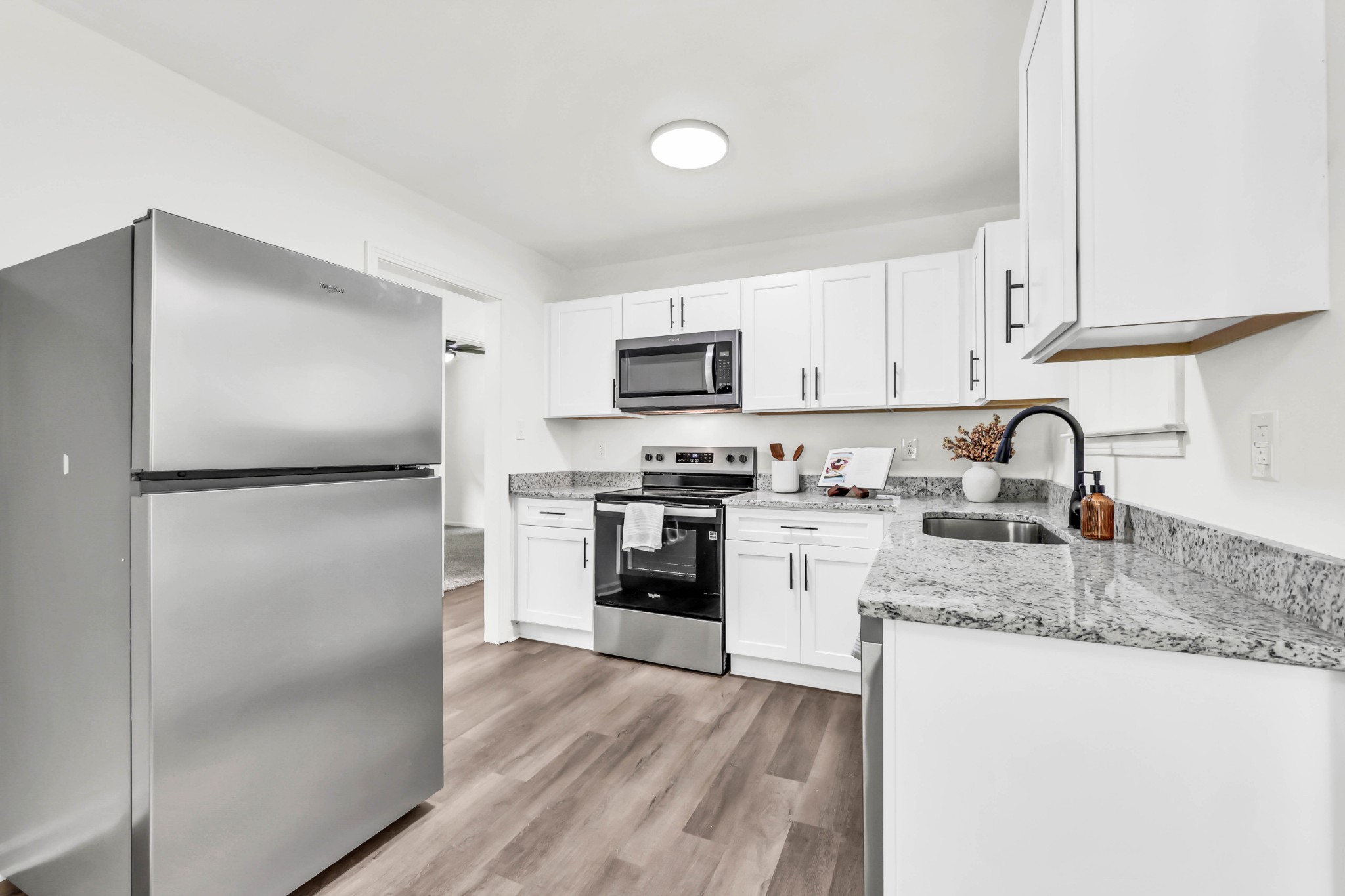 1446 Elm Hill Dr