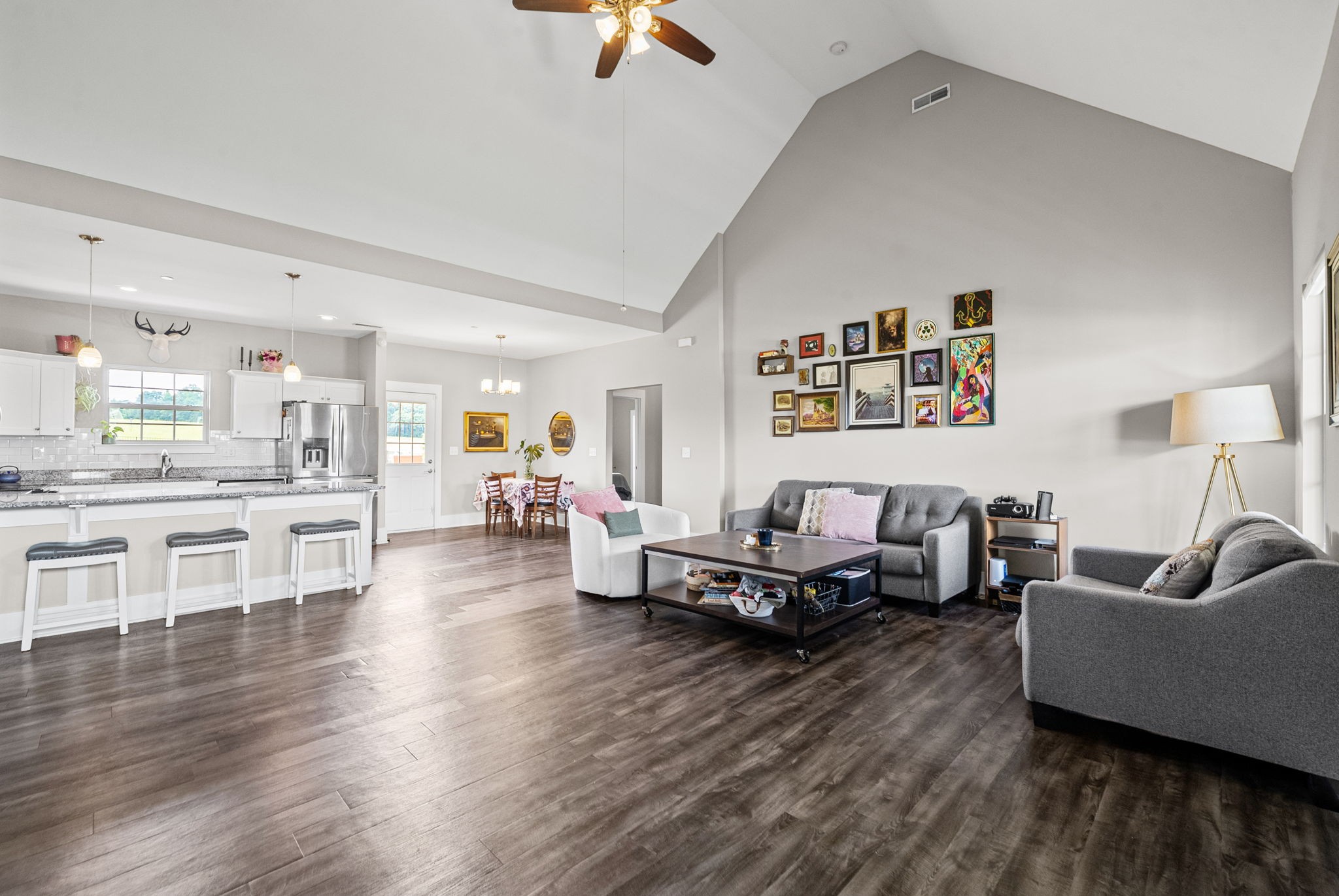 1010 Tulip Dr