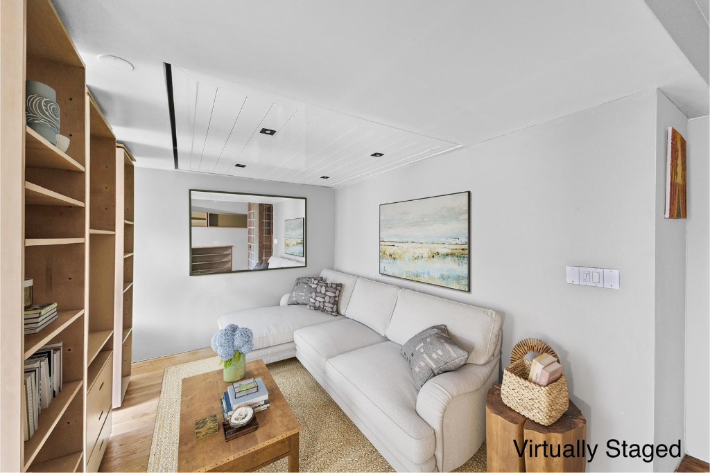 305 W 52nd Street 6A