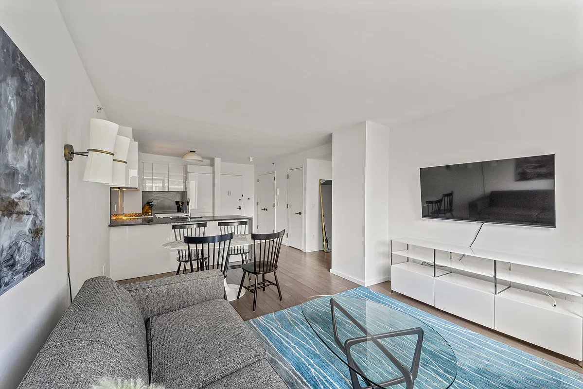 385 1st Avenue 8D