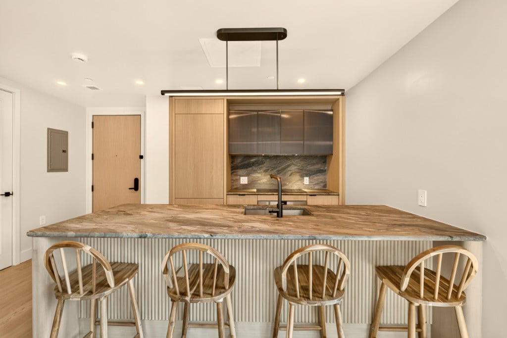 400 W 38th Street 5G-N