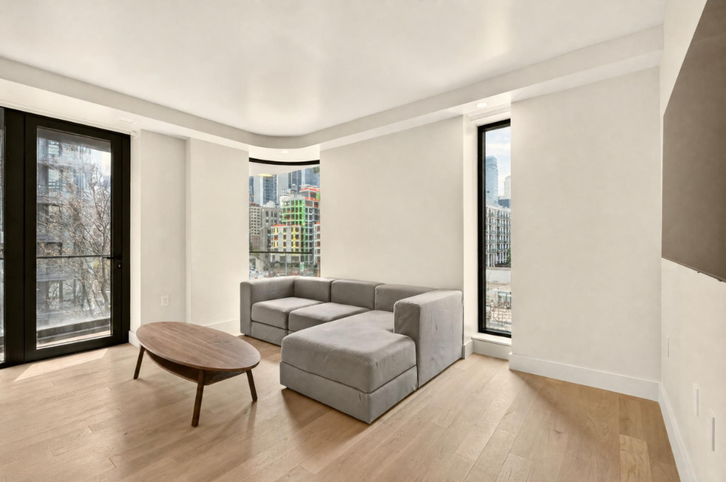 400 W 38th Street 5G-N