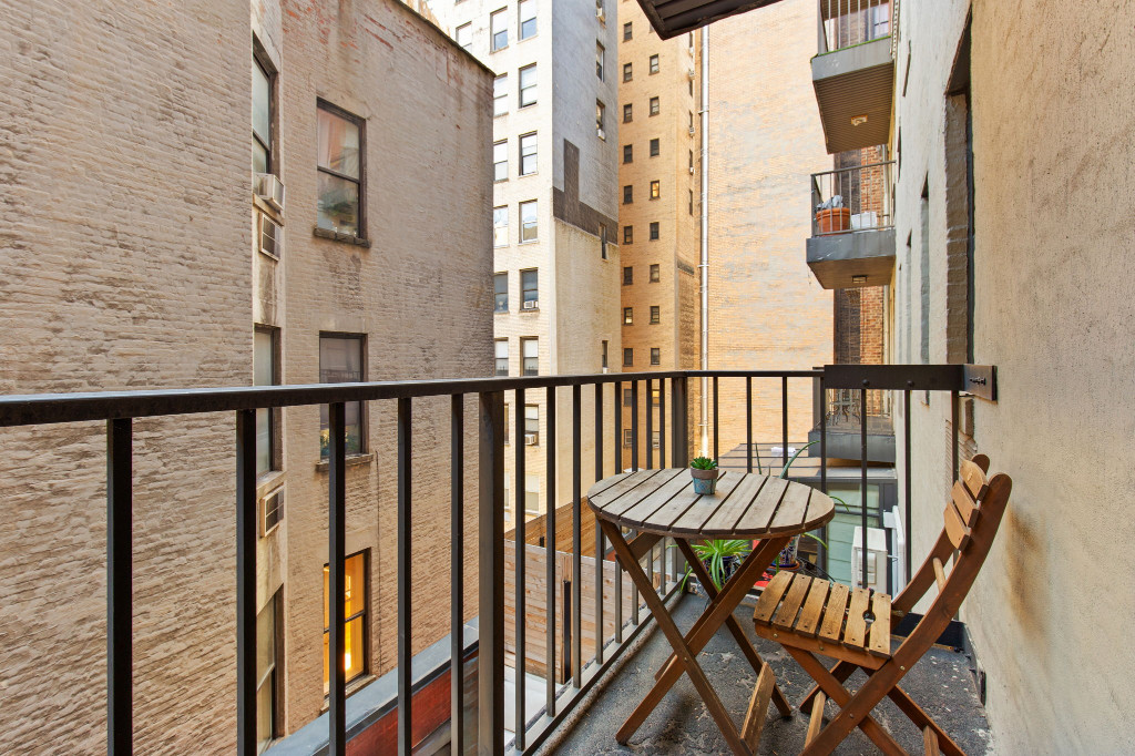 186 W 80th Street 4A