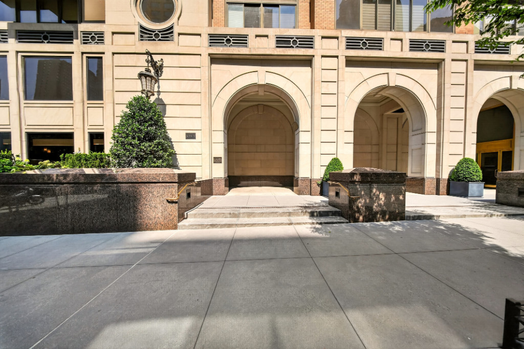 161 W 61st Street 4H