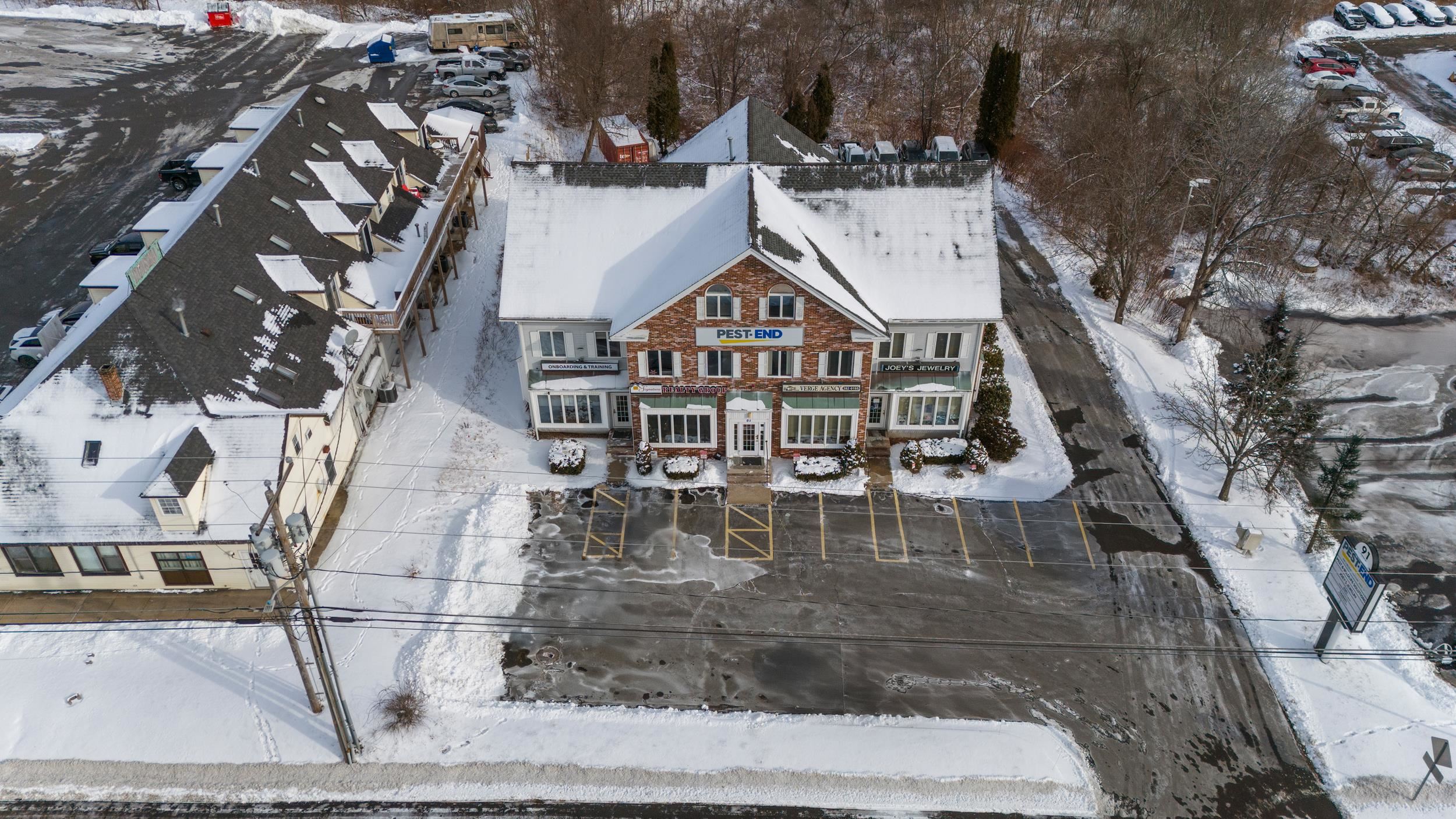 91 Plaistow Road Unit: 8