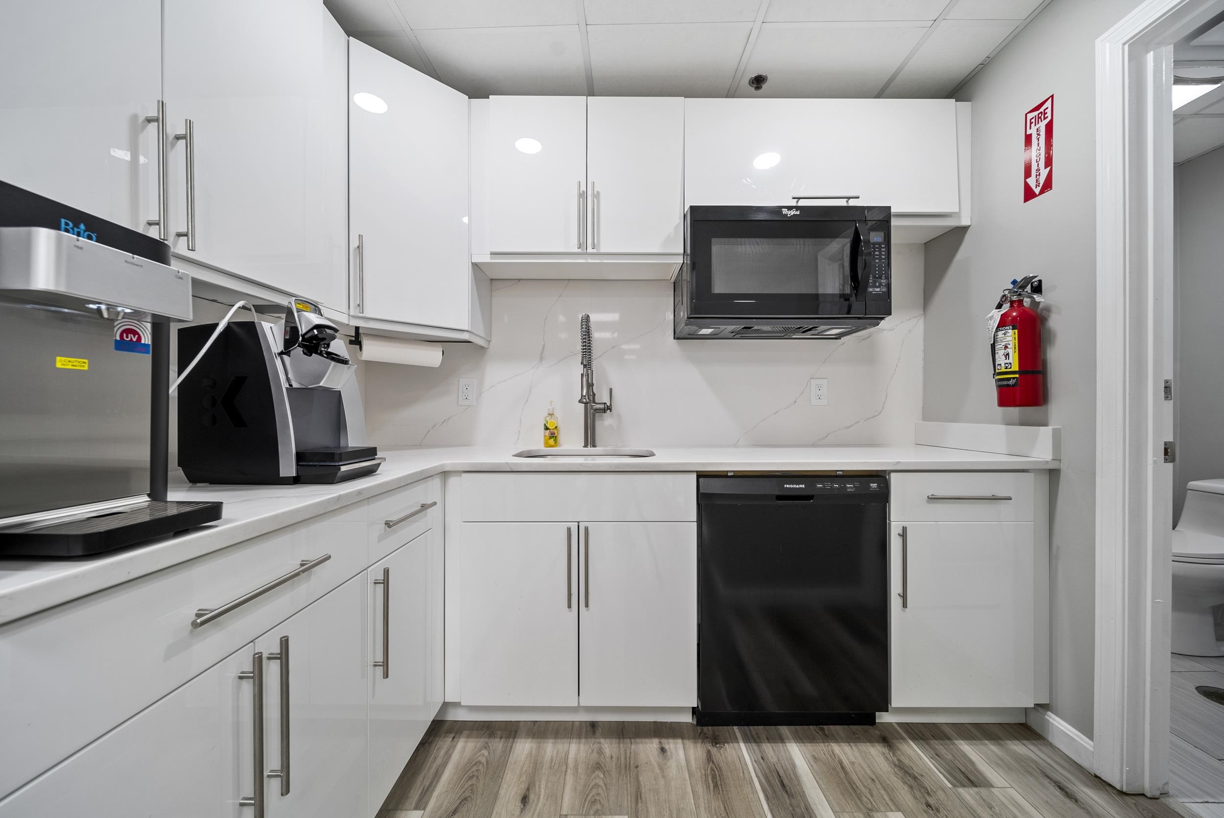 75 Gilcreast Road Unit: 3306