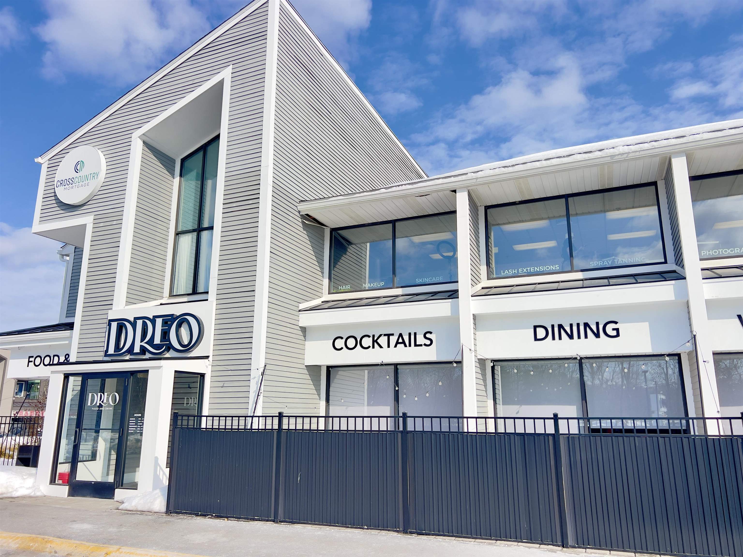 254 N Broadway Unit: 104