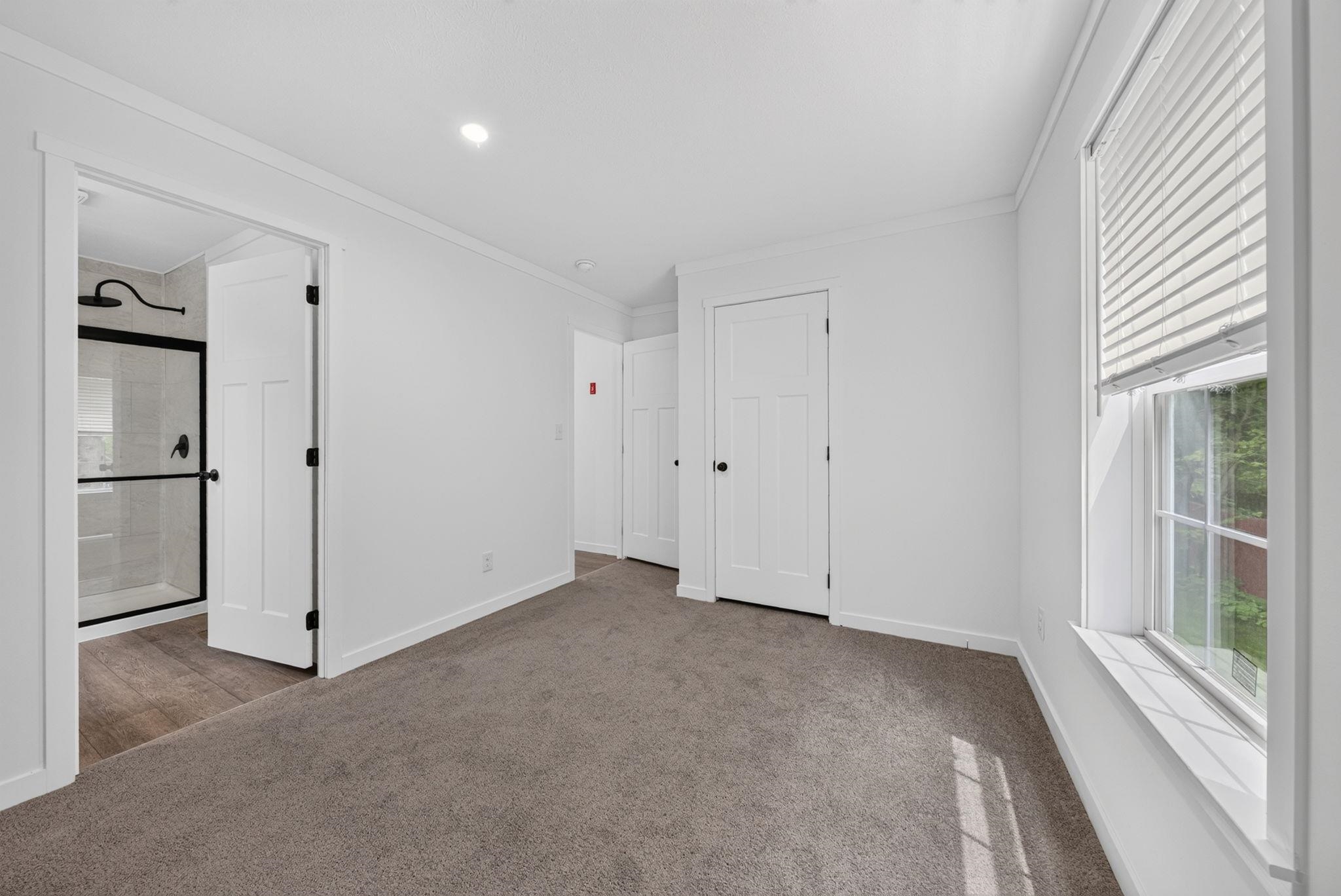 111 Old Brookline Road Unit: 2