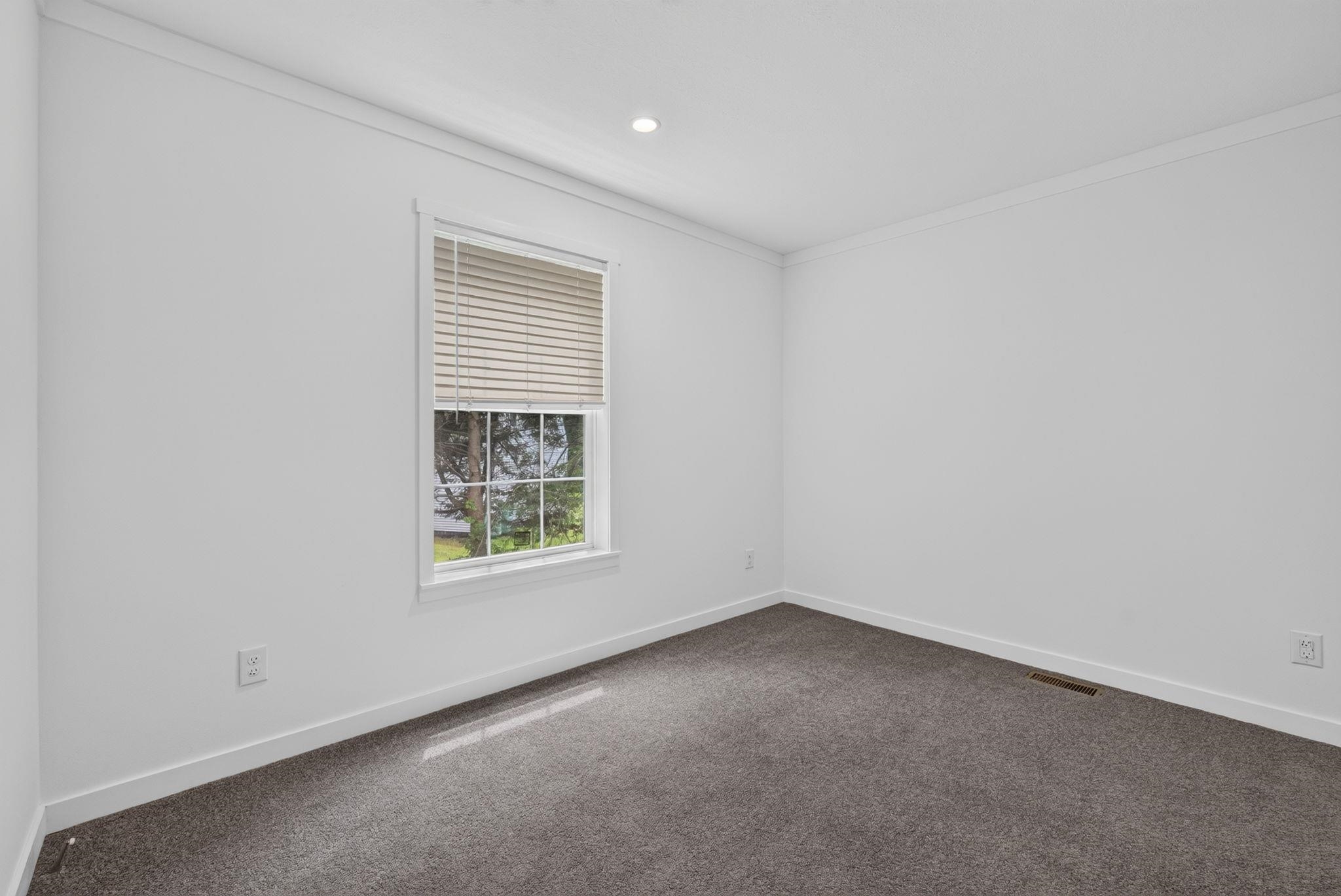 111 Old Brookline Road Unit: 2