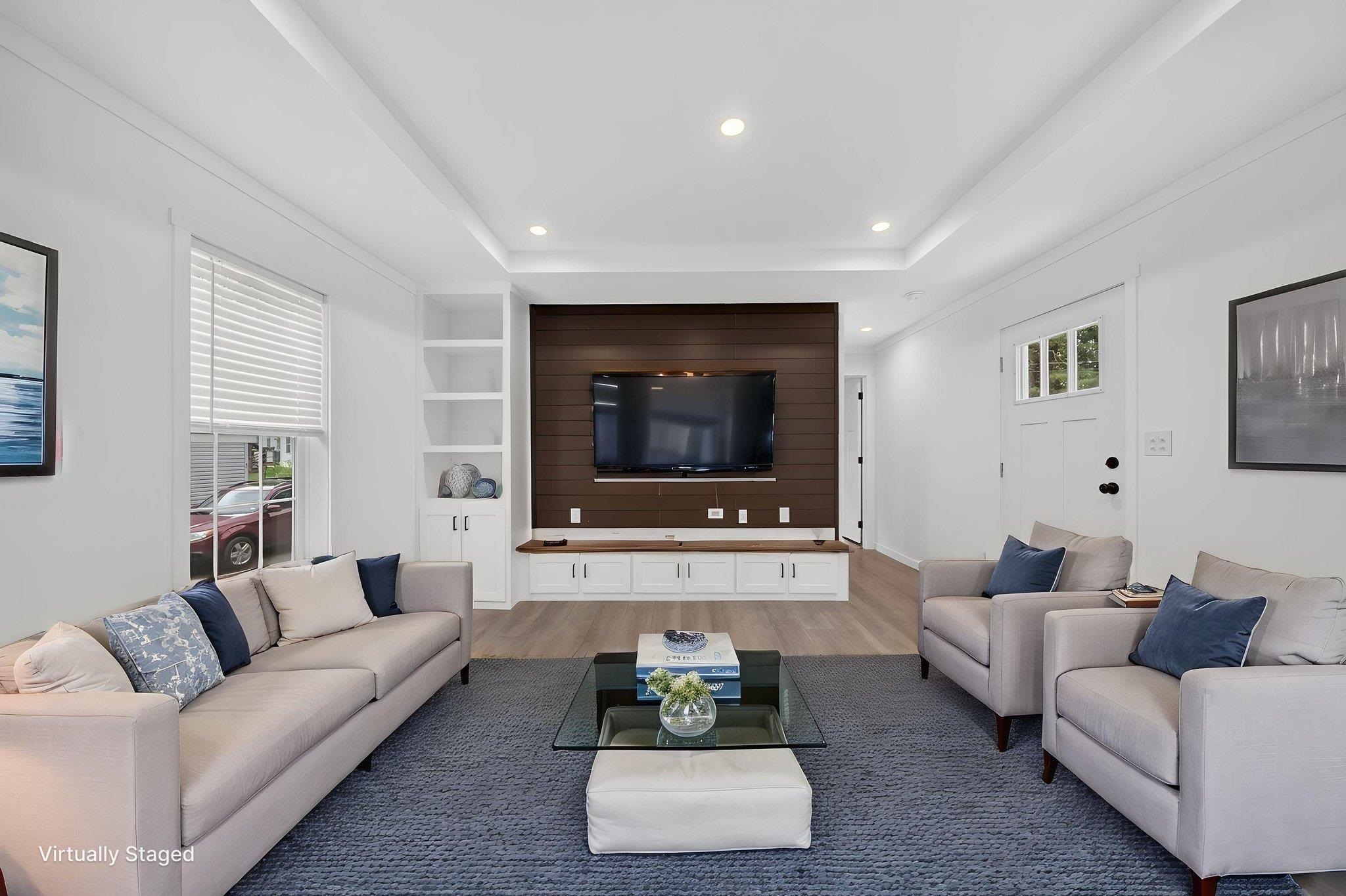 111 Old Brookline Road Unit: 2