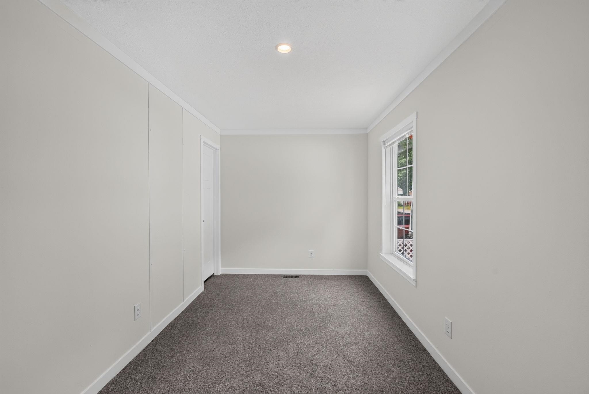 111 Old Brookline Road Unit: 2