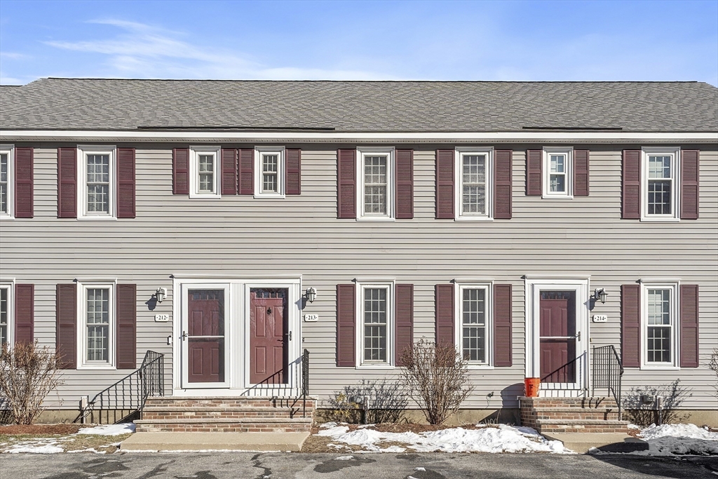 78 Swan Street # 213