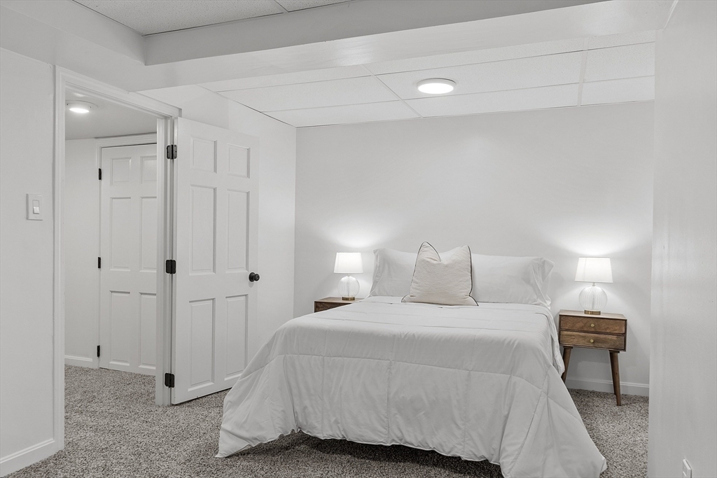 78 Swan Street # 213