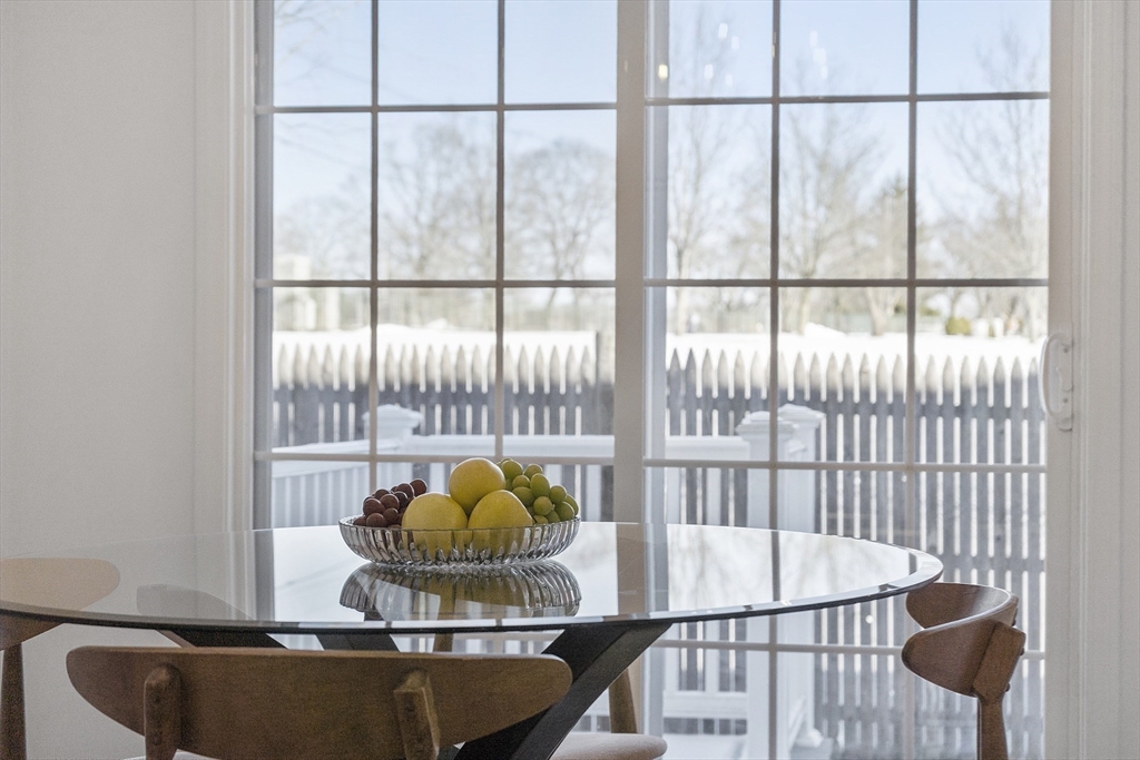 78 Swan Street # 213