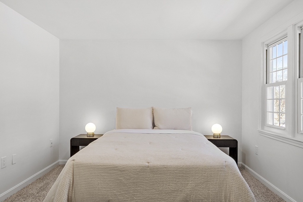 78 Swan Street # 213